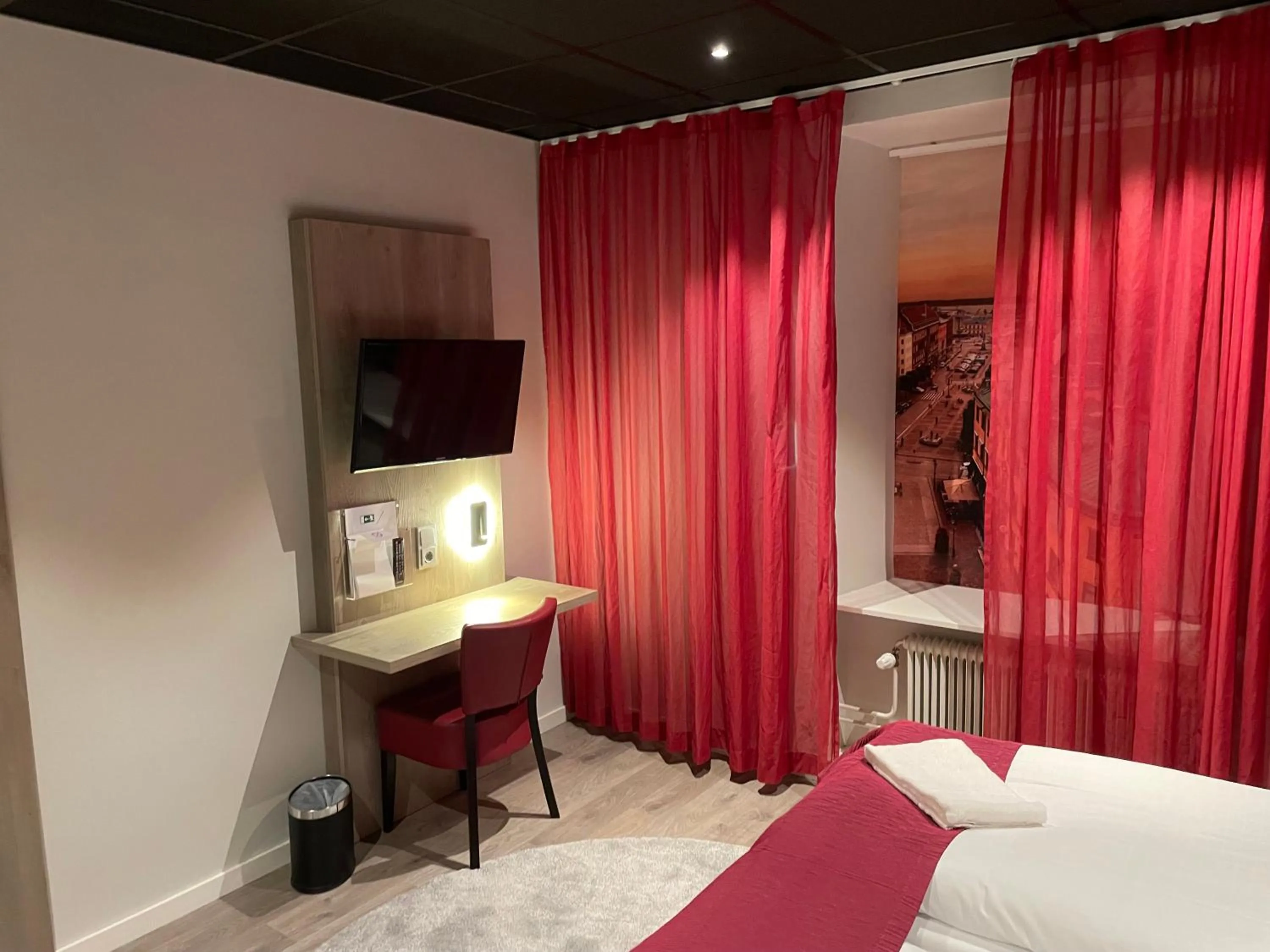 Property building, Bed in Dream - Luxury Hostel