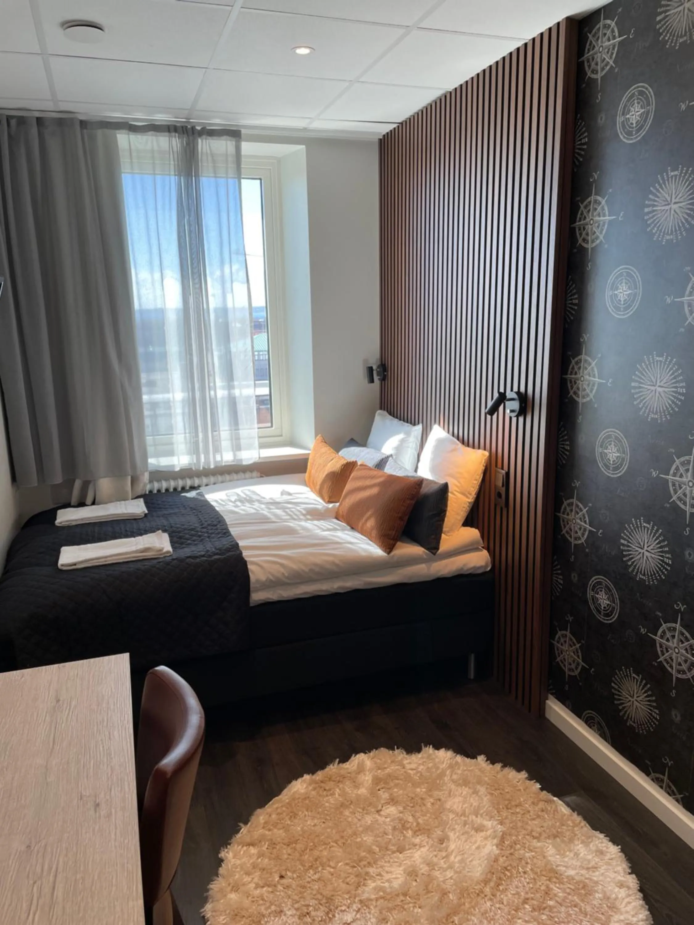 Photo of the whole room, Bed in Dream - Luxury Hostel