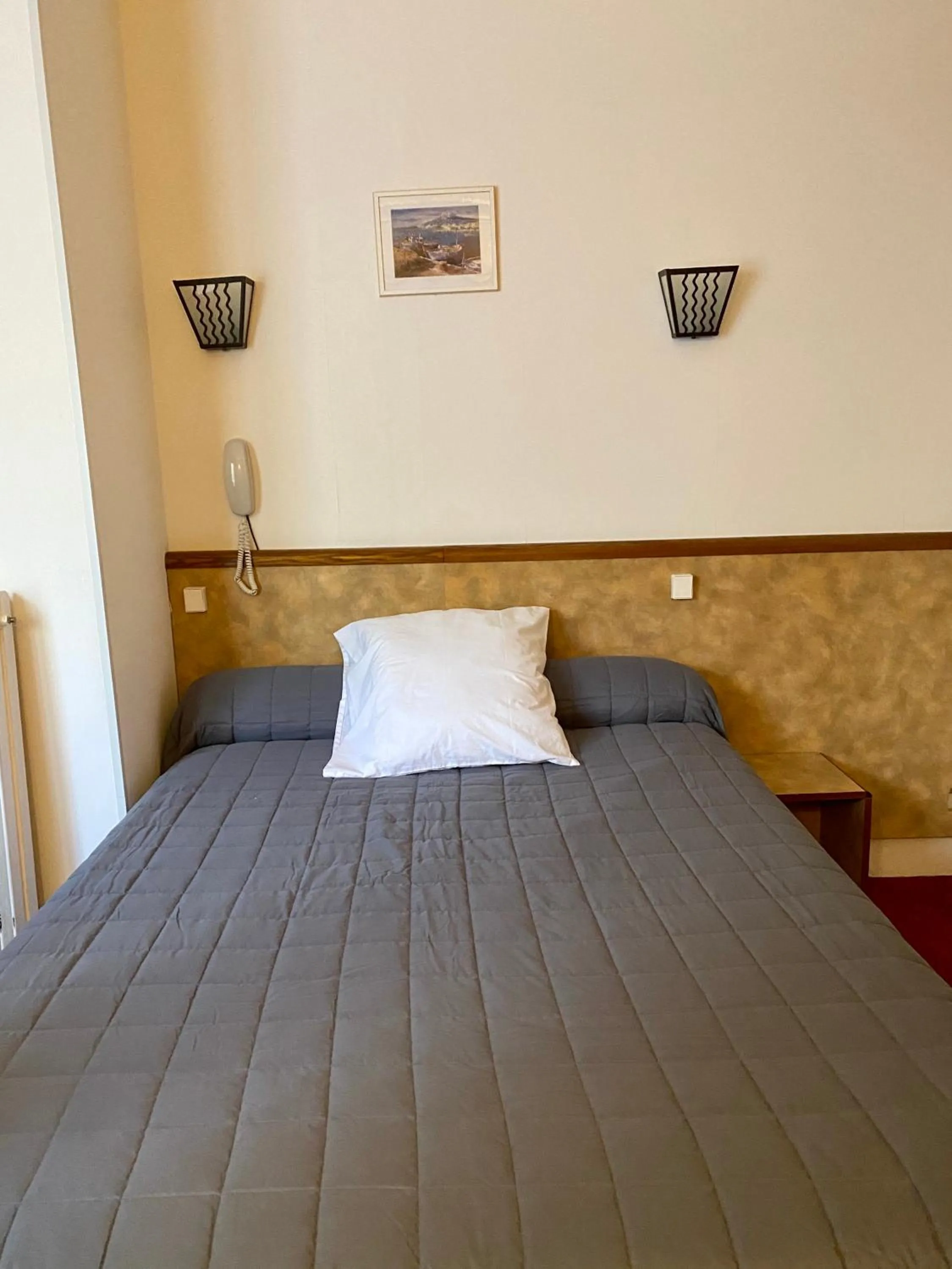 Photo of the whole room, Bed in Hotel Studia