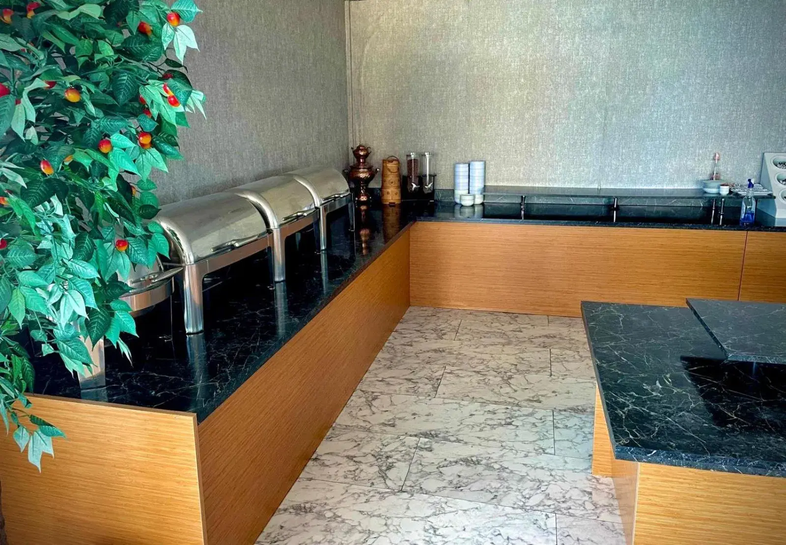 Restaurant/places to eat in Cebeci Grand Hotel Restaurant/places to eat in Cebeci Grand Hotel