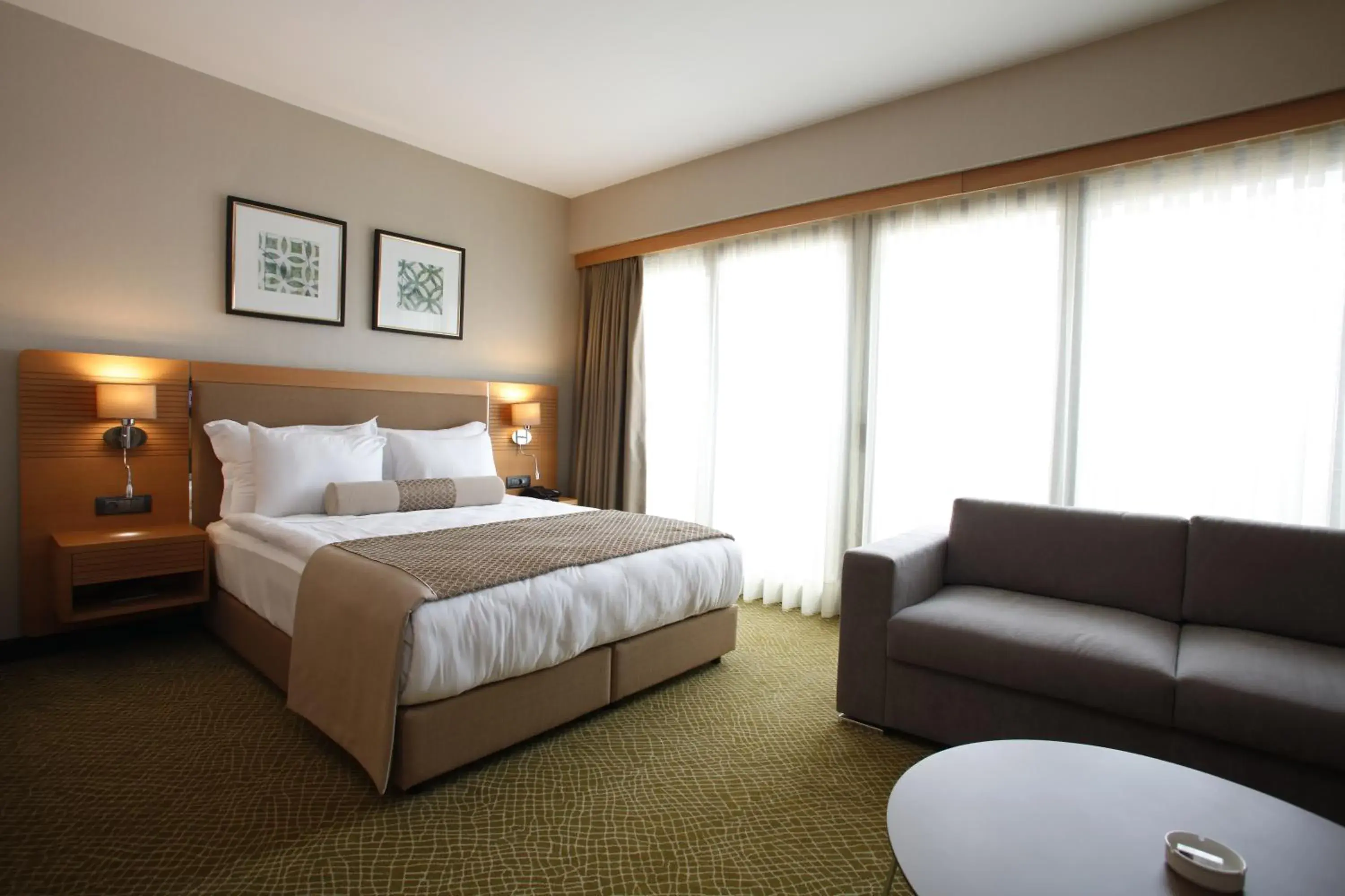 Photo of the whole room, Bed in Mia City Hotel Photo of the whole room, Bed in Mia City Hotel