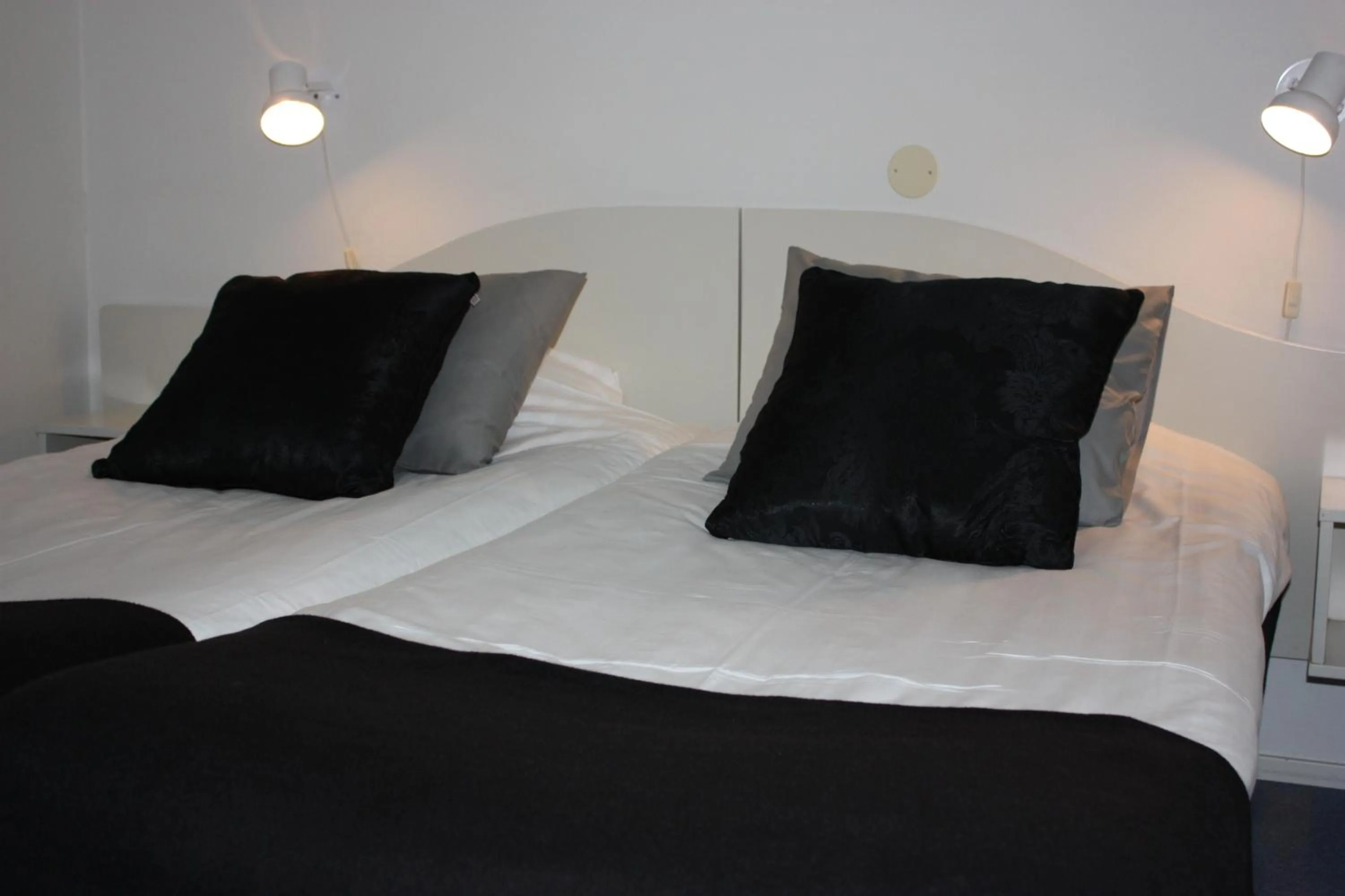 Decorative detail, Bed in Hotell Angöringen