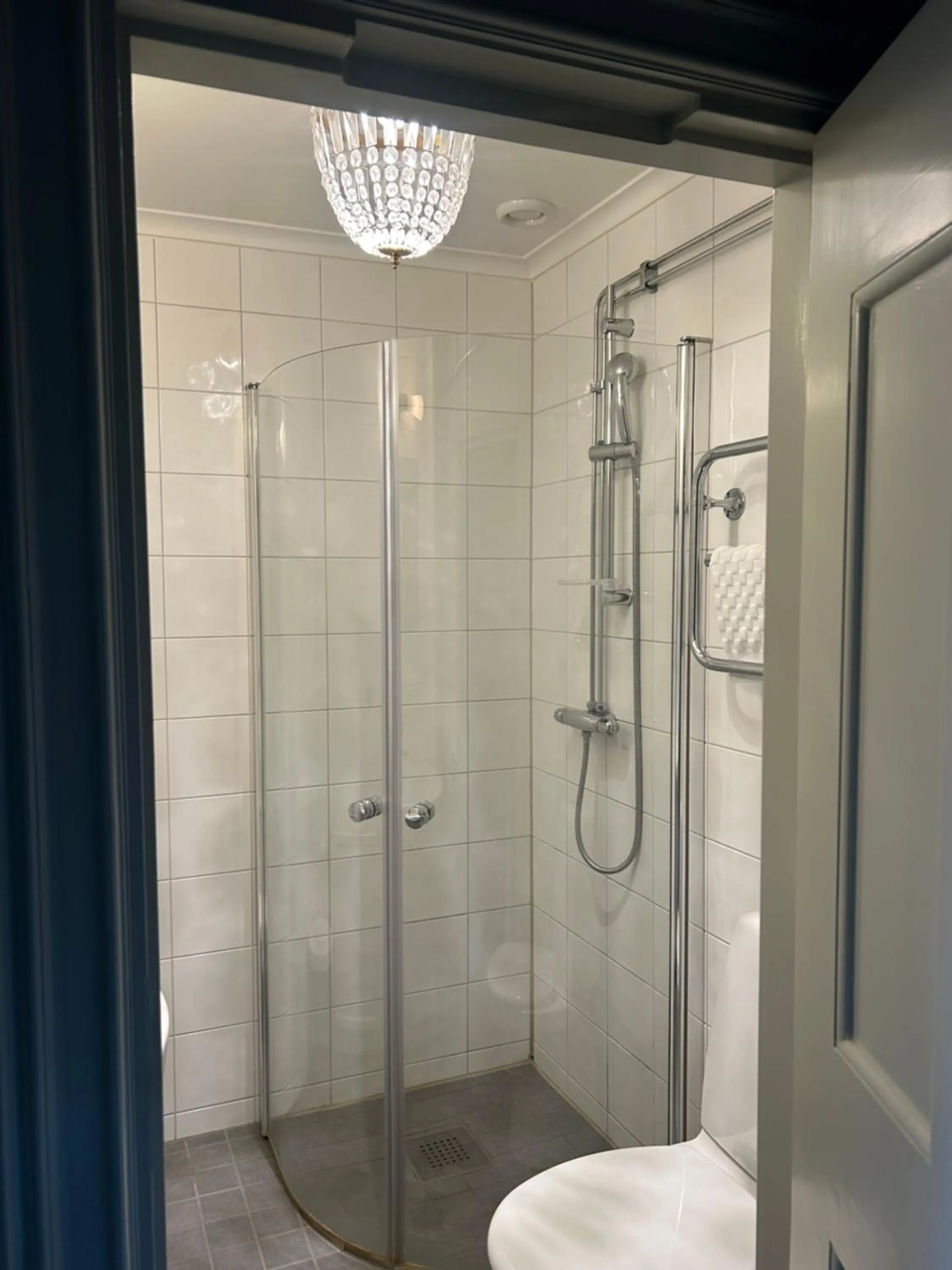 Bathroom in Wärdshuset Gammel Tammen Österbybruk