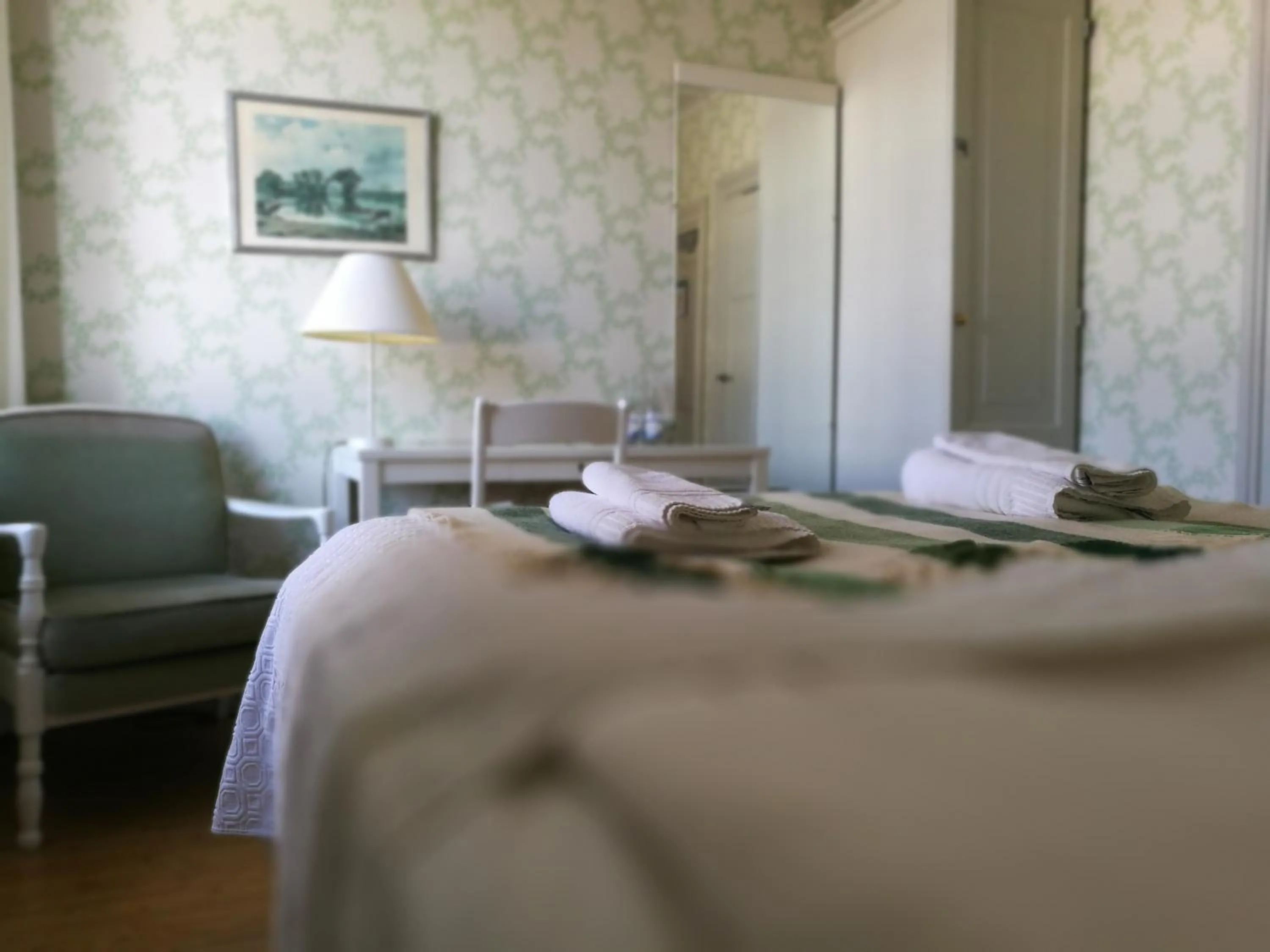 Photo of the whole room, Bed in Wärdshuset Gammel Tammen Österbybruk