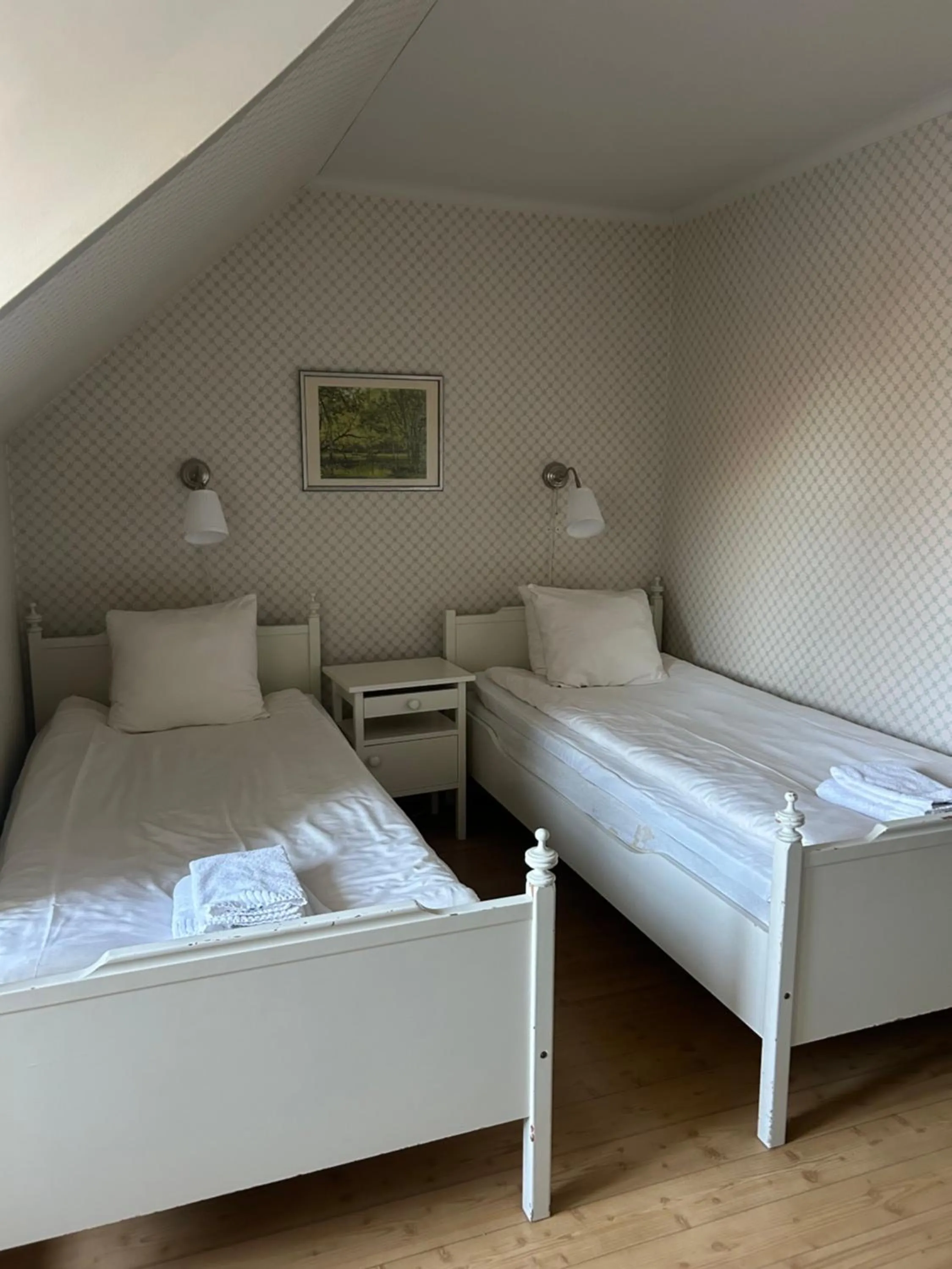 Bedroom, Bed in Wärdshuset Gammel Tammen Österbybruk