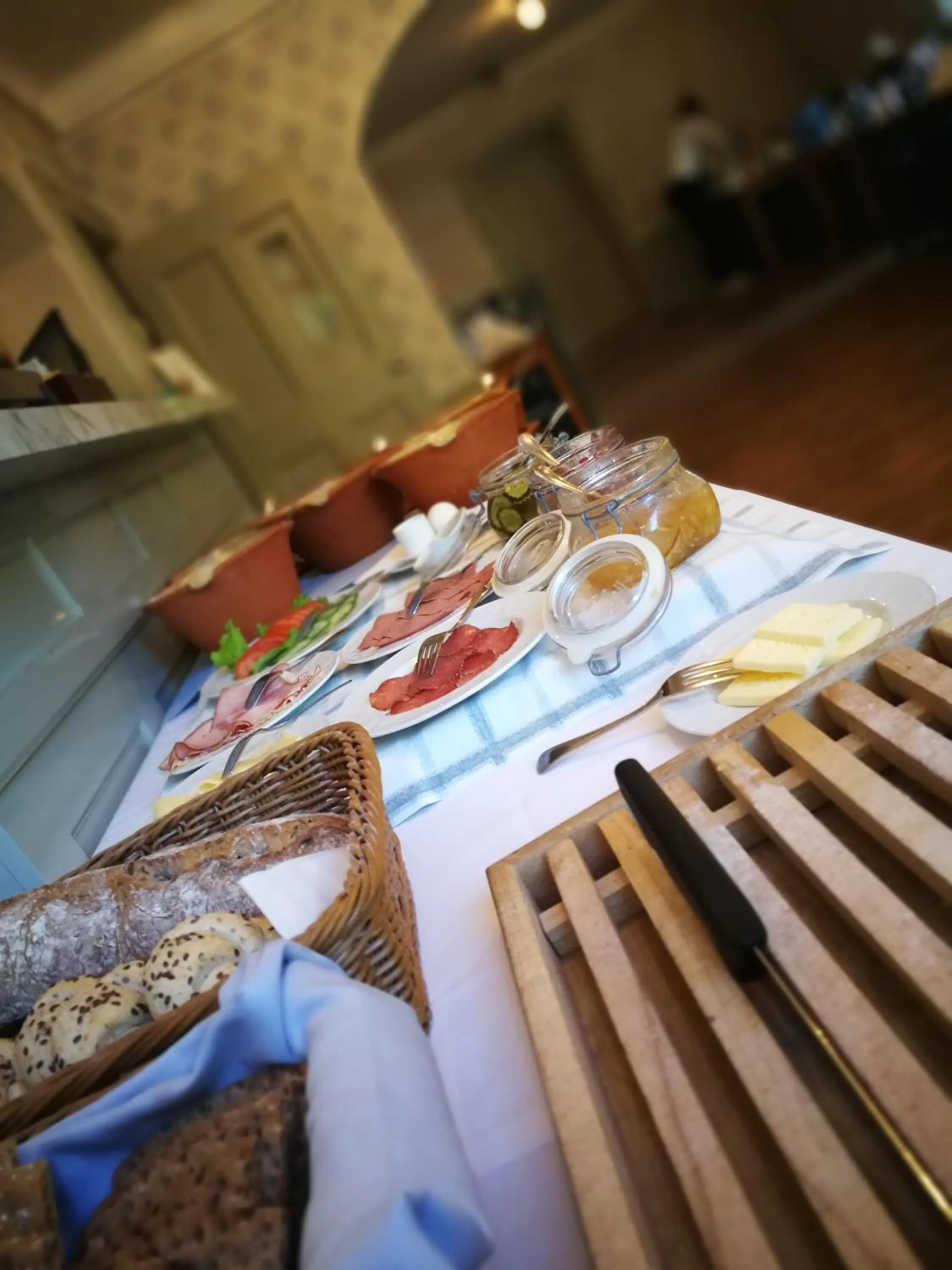 Breakfast in Wärdshuset Gammel Tammen Österbybruk