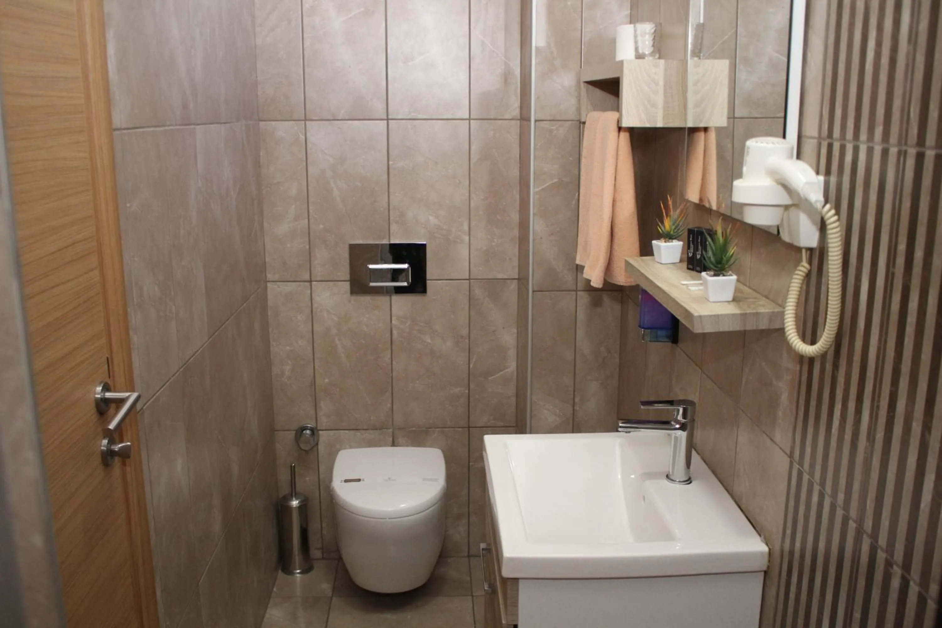 Bathroom in Niconya Port Suite&Hotel