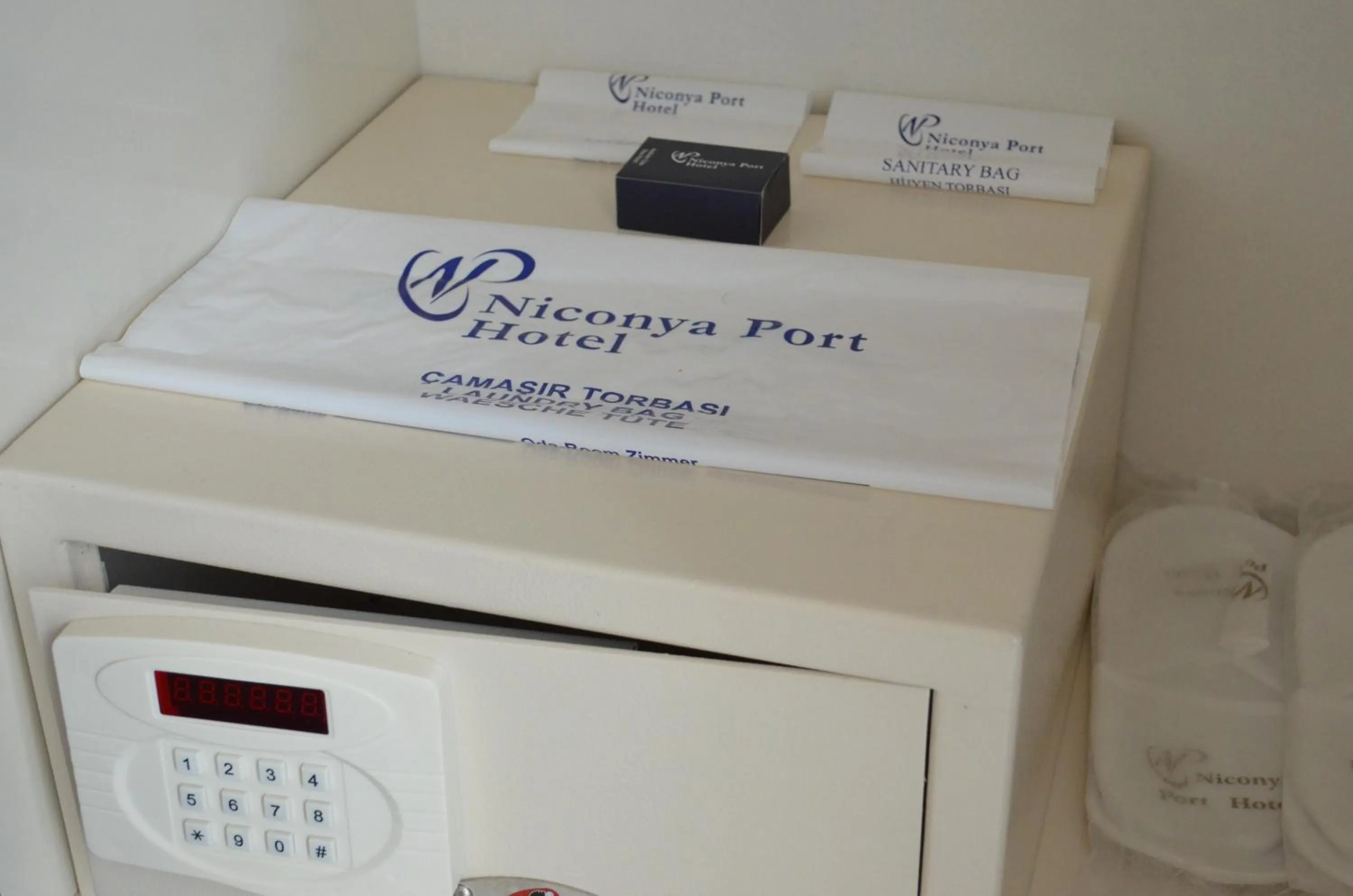 Decorative detail in Niconya Port Suite&Hotel