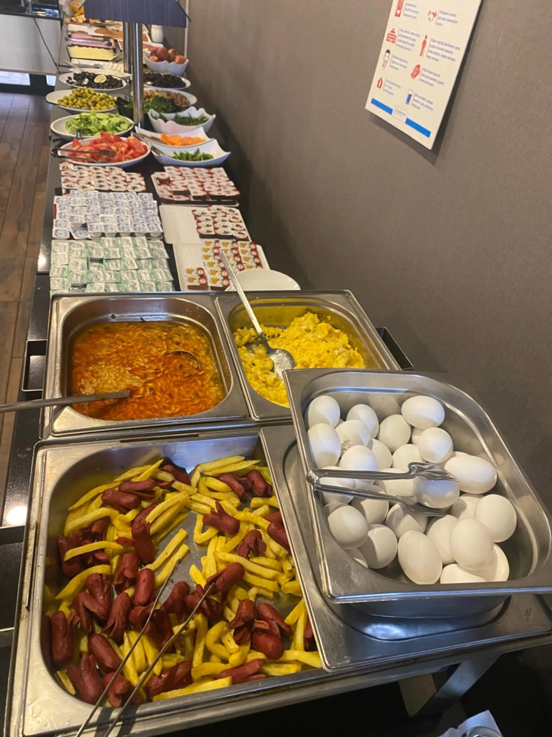 Breakfast in Niconya Port Suite&Hotel