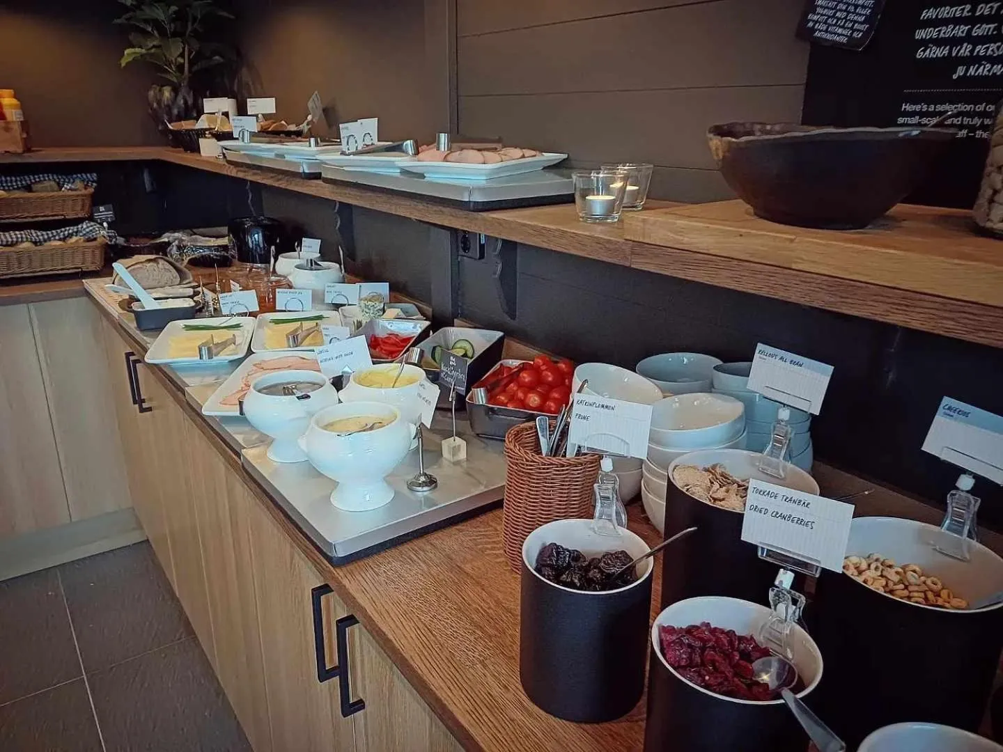 Buffet breakfast in Best Western Hotel Trollhattan