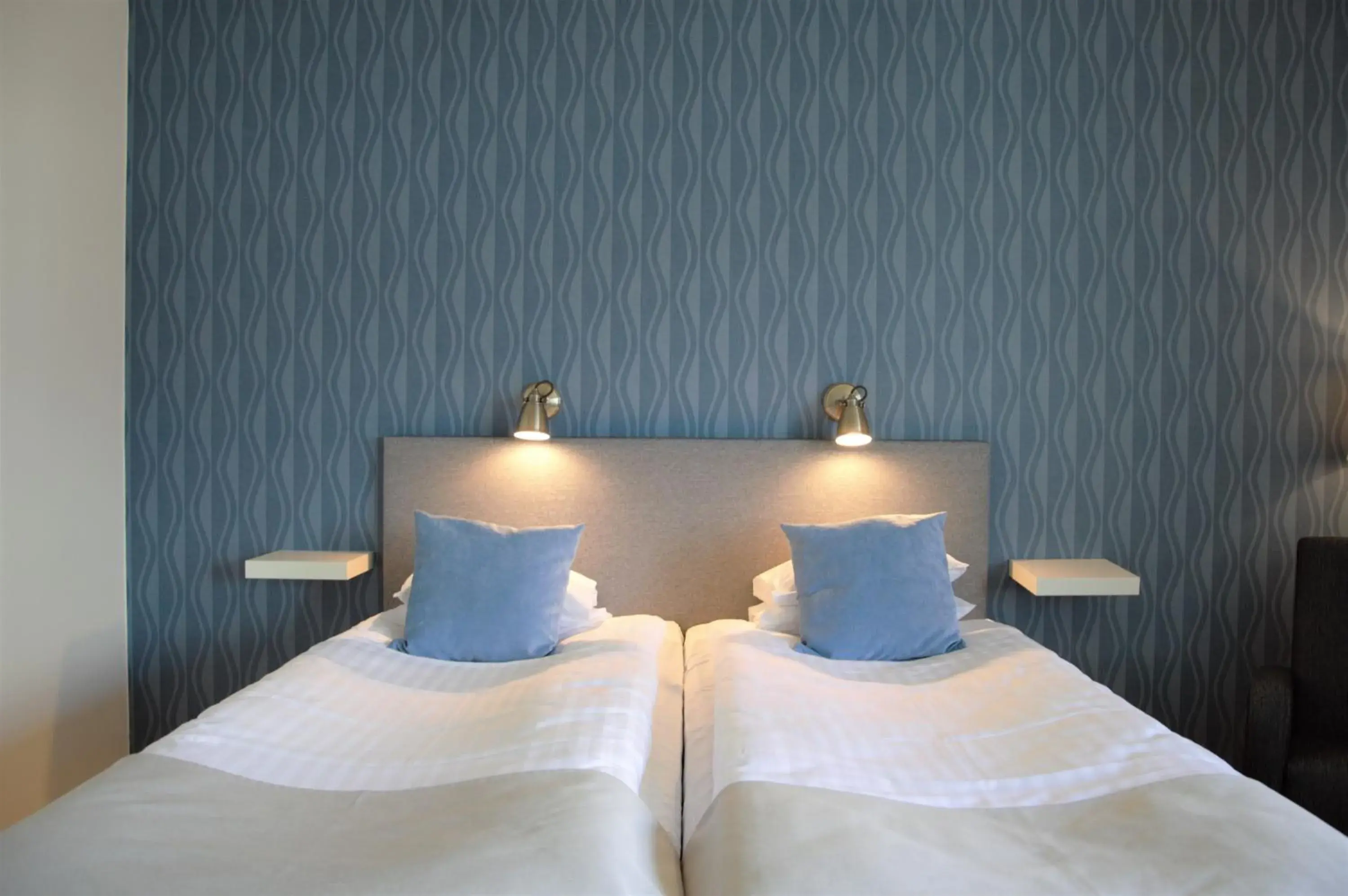 Bed in Hotell Falköping, Sure Hotel Collection by Best Western Bed in Hotell Falköping, Sure Hotel Collection by Best Western