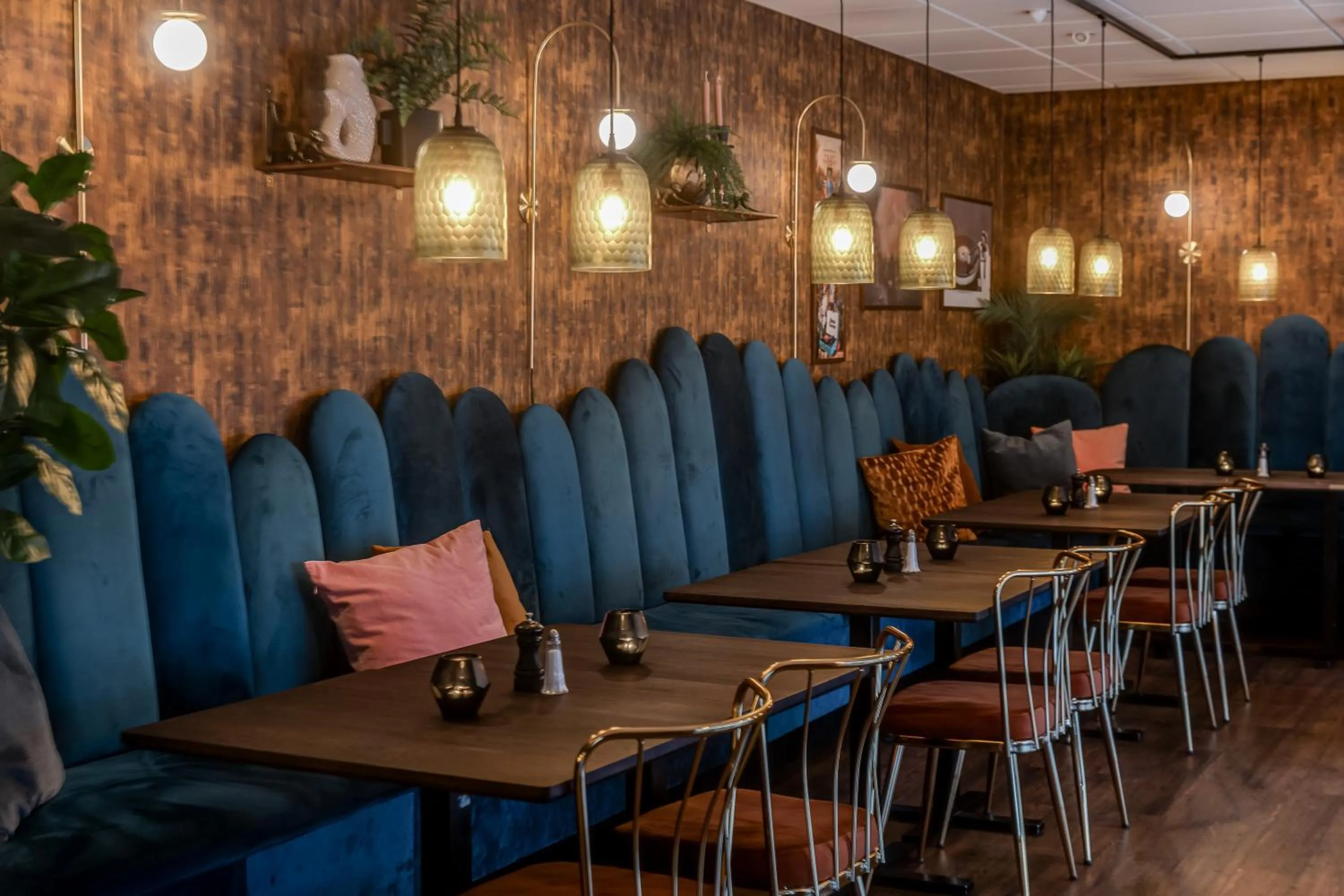 Restaurant/places to eat in Best Western Plus Grand Hotel Elektra