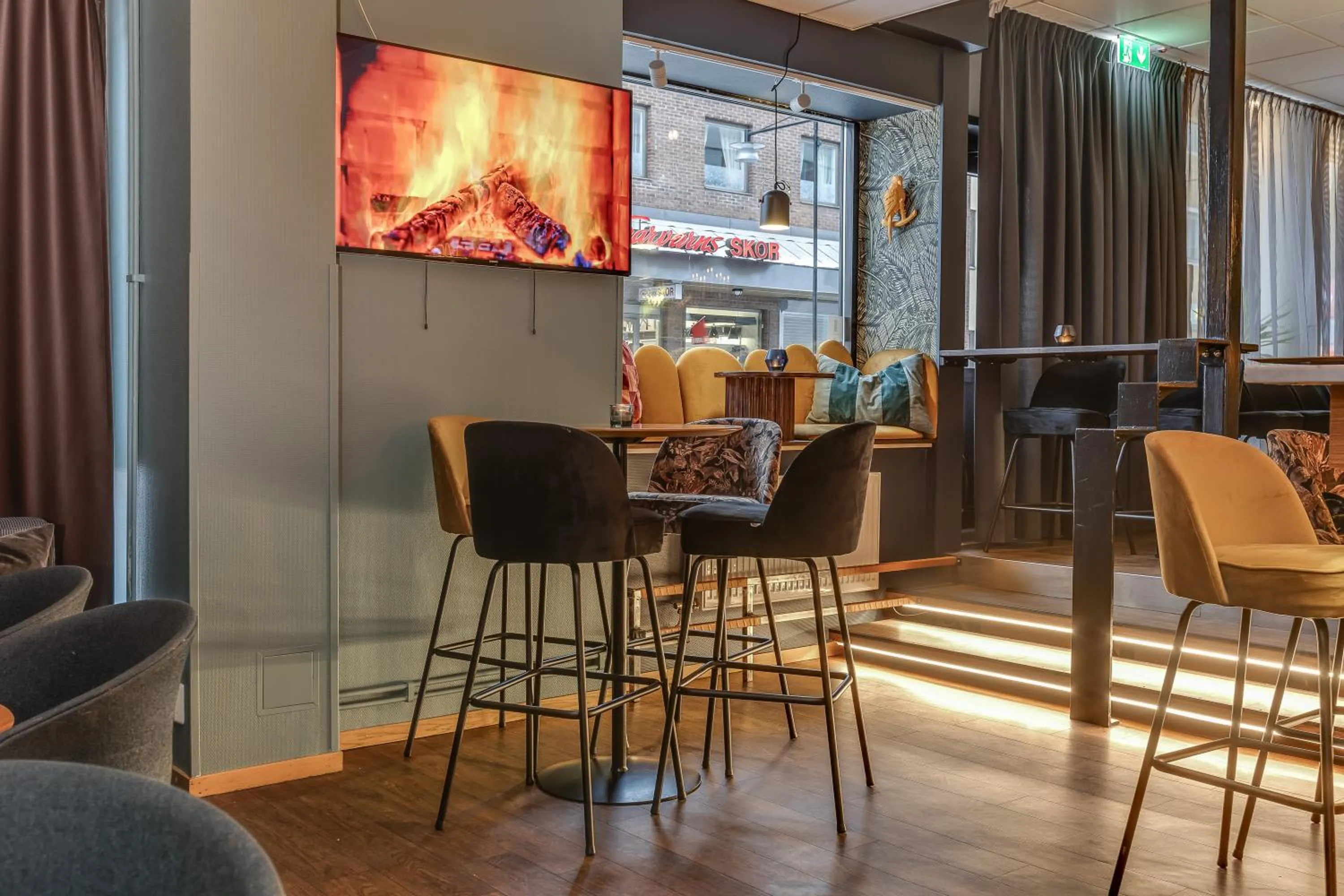 Lounge or bar in Best Western Plus Grand Hotel Elektra
