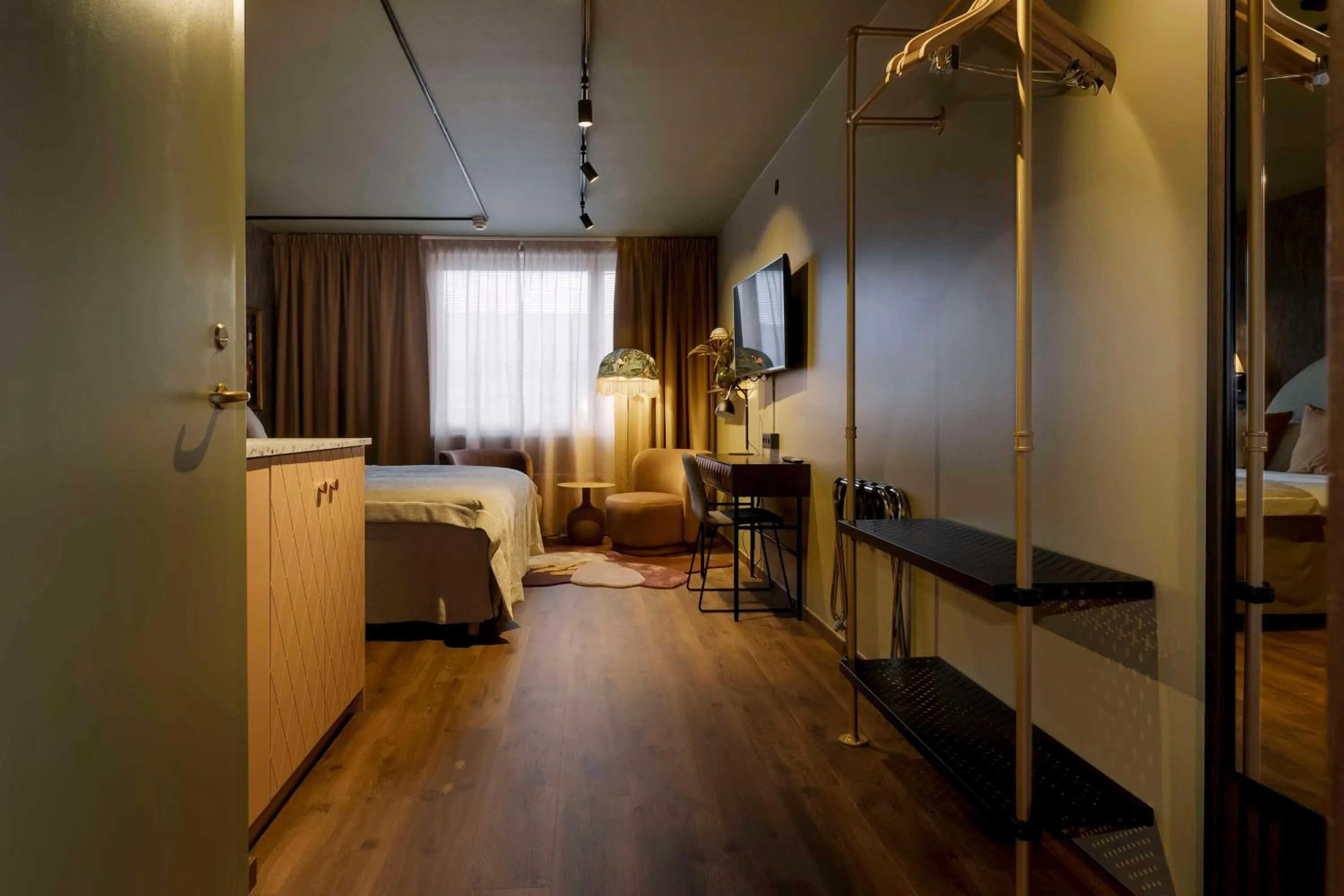 Bedroom, Bed in Best Western Plus Grand Hotel Elektra