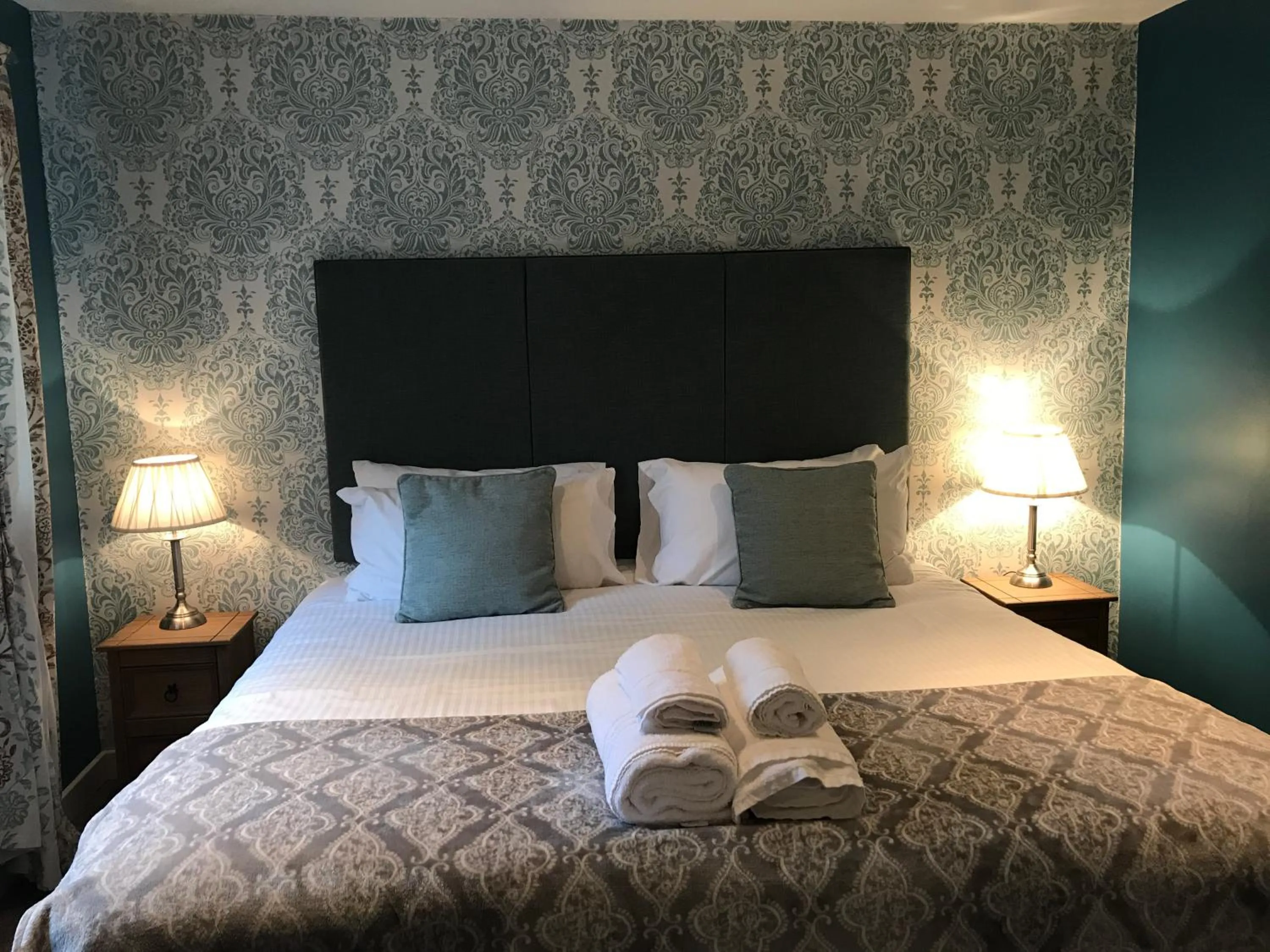 Photo of the whole room, Bed in The Inn at Kippen