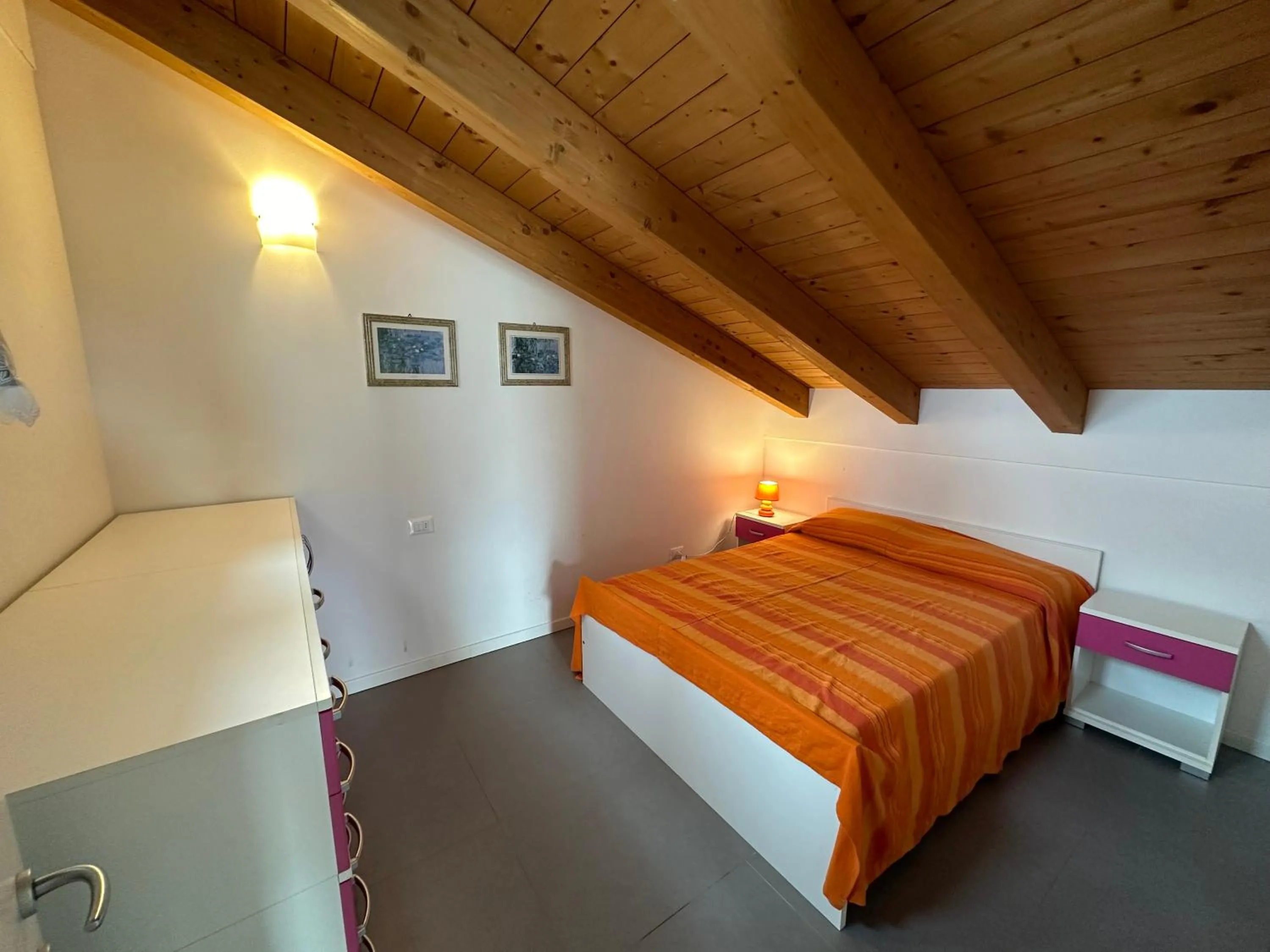 Bedroom in Attico Concordia - Agenzia Cocal