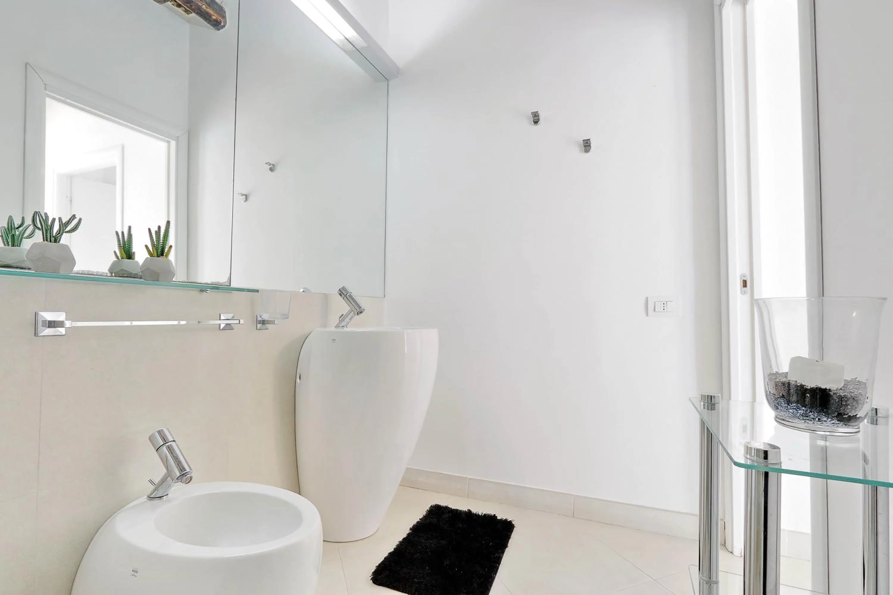 Bathroom in Reginella