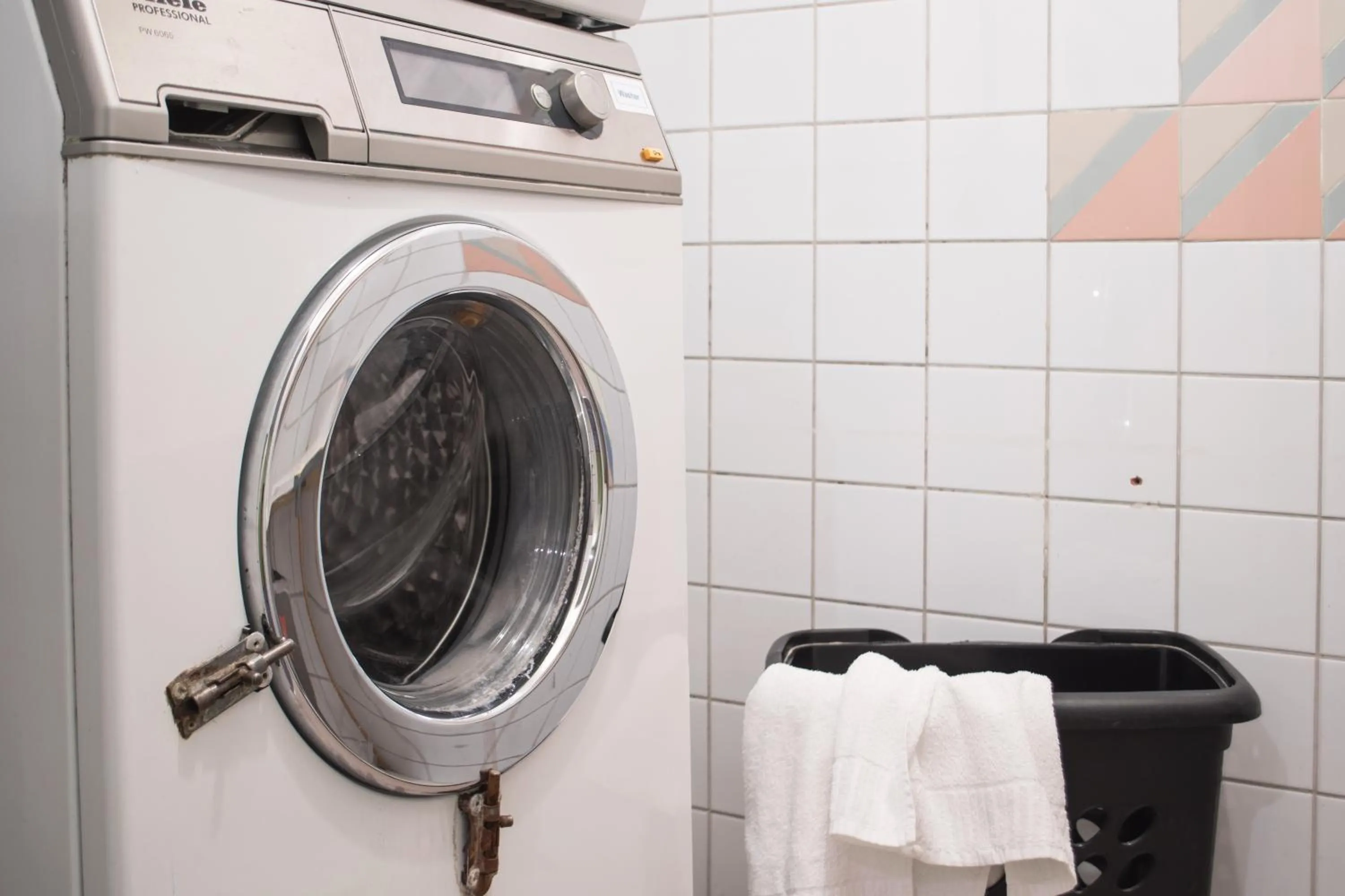 Decorative detail in Slottsskogens Hostel