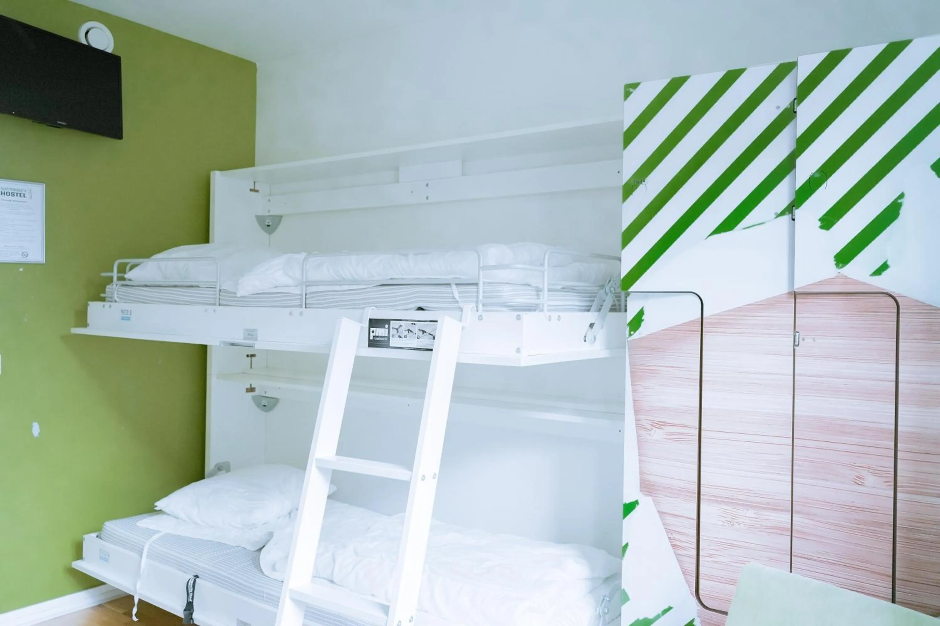 Bedroom, Bed in Slottsskogens Hostel