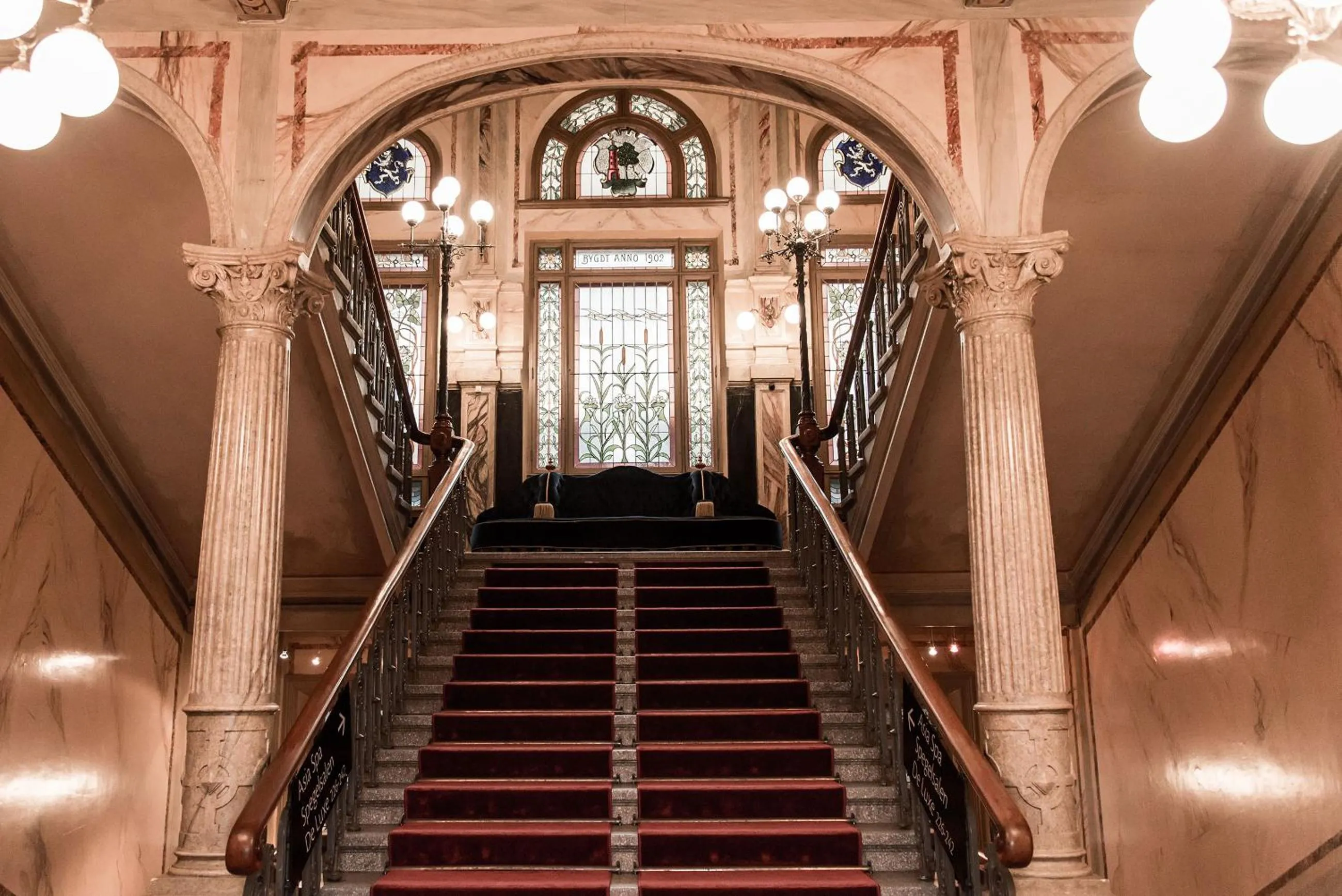 Lobby or reception in Varbergs Stadshotell & Asia Spa