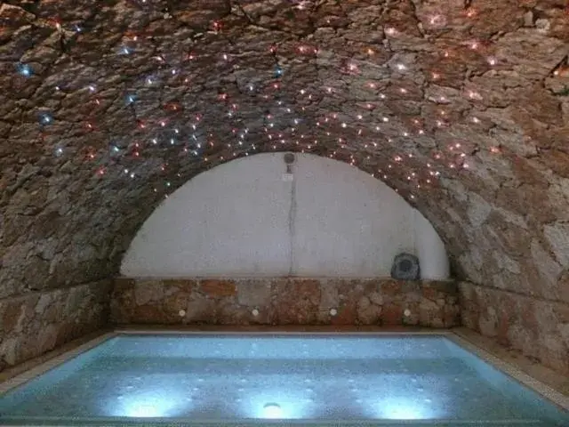 Spa and wellness centre/facilities in Hotel Alexander Spa and wellness centre/facilities in Hotel Alexander