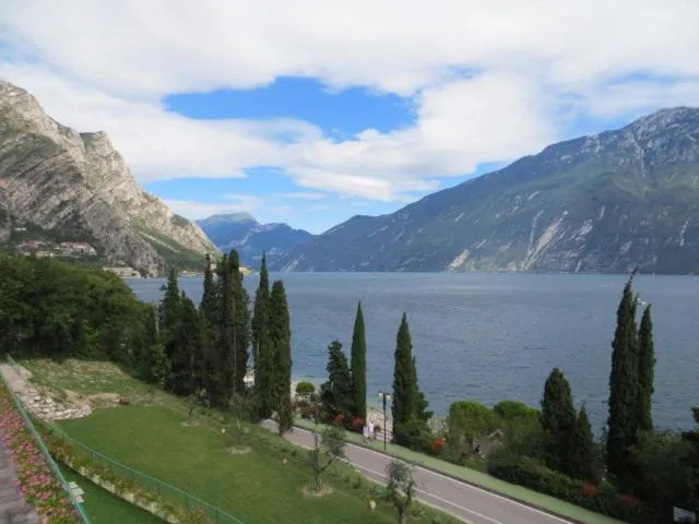 Day in Hotel Alexander