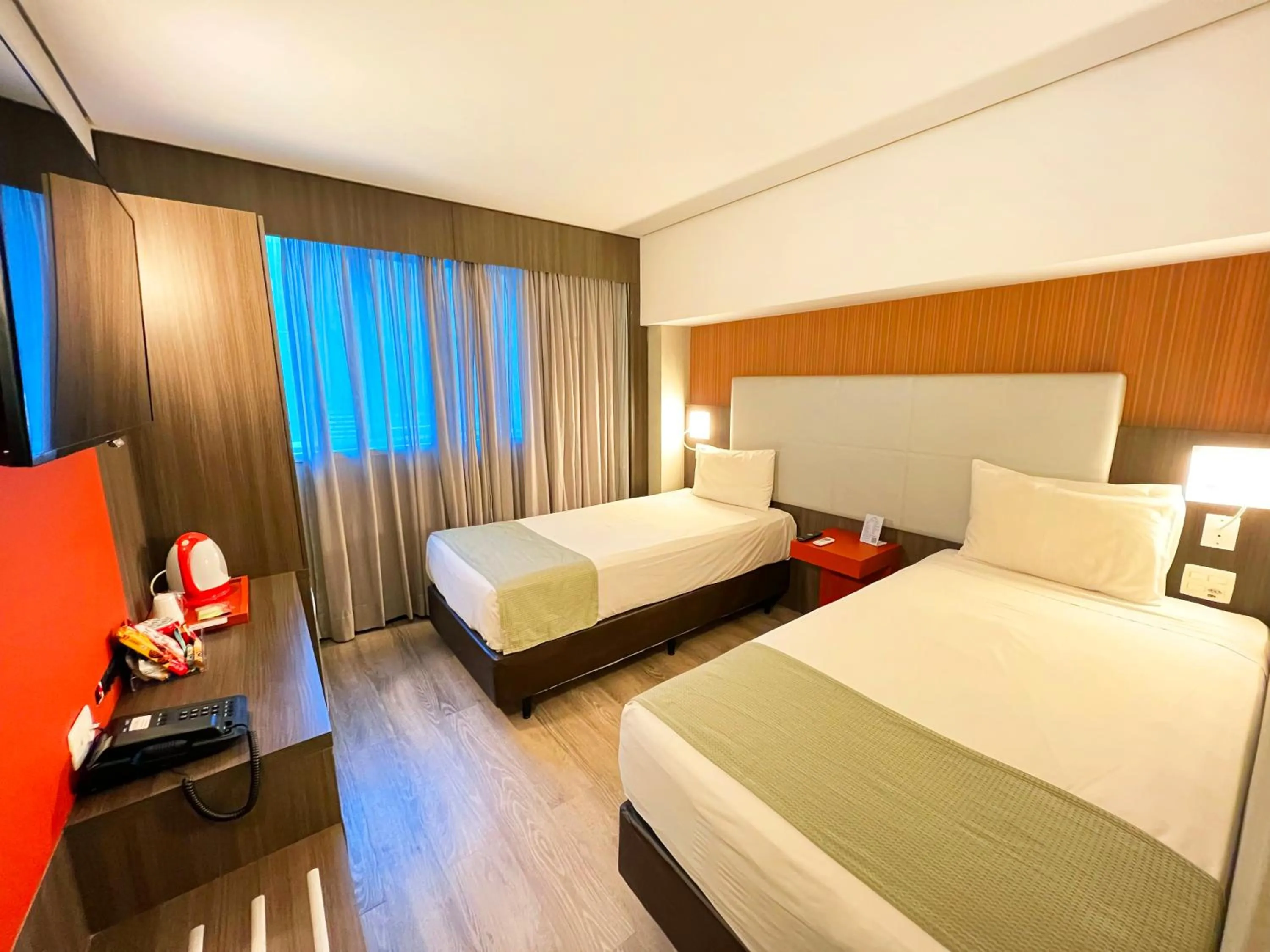 Bed in eSuites Hotel Recreio Shopping