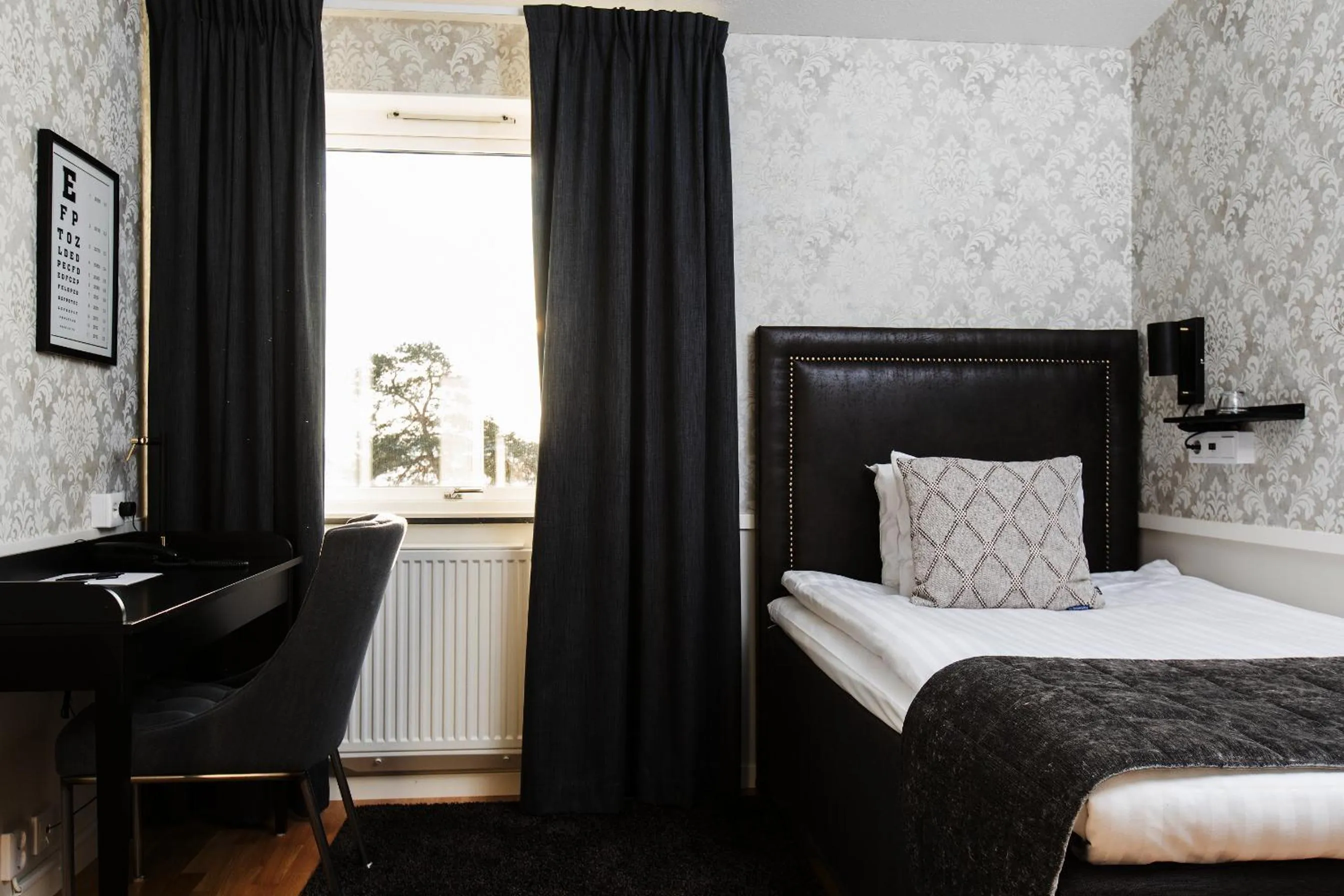 Photo of the whole room, Bed in Bergendal