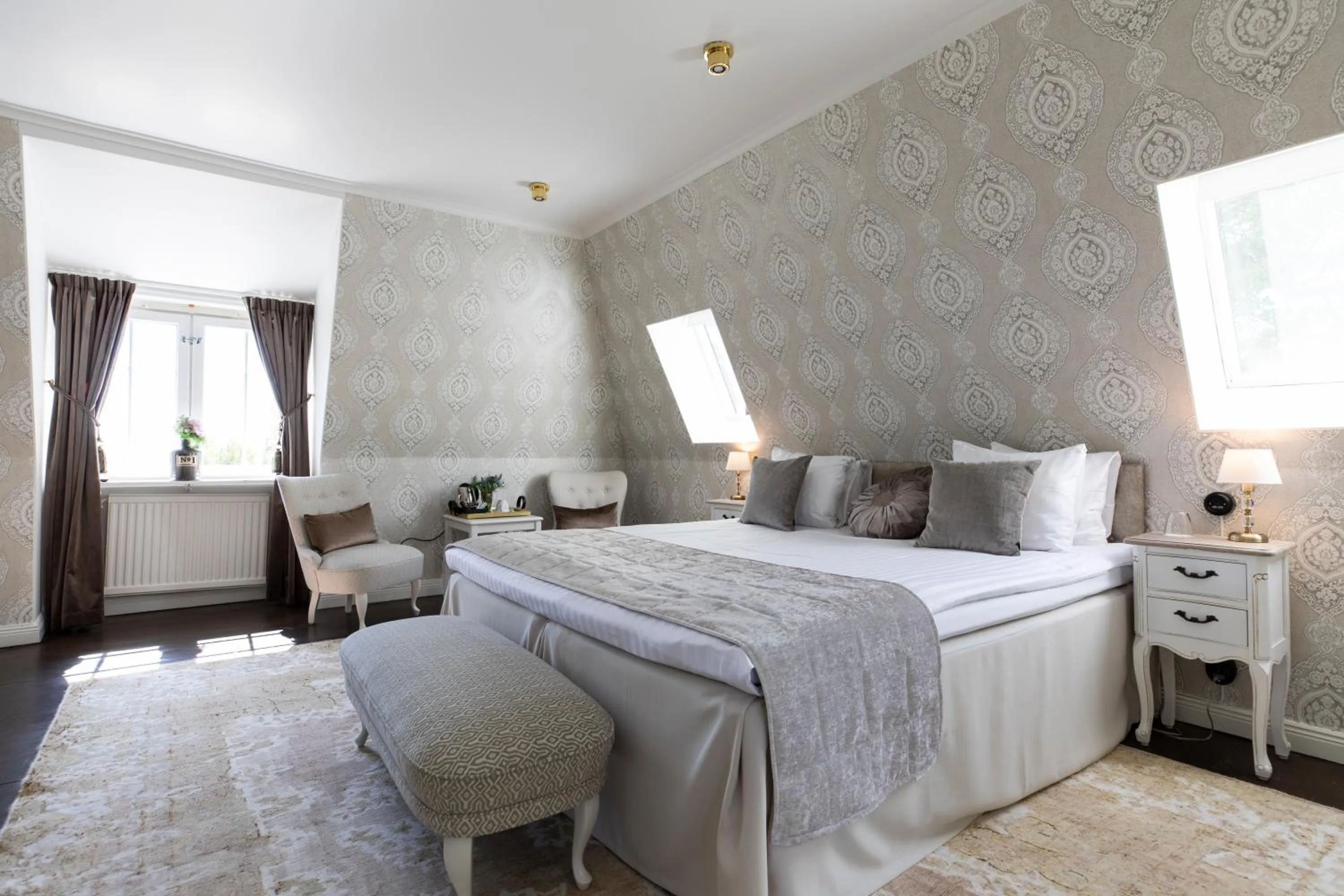 Photo of the whole room, Bed in Bergendal