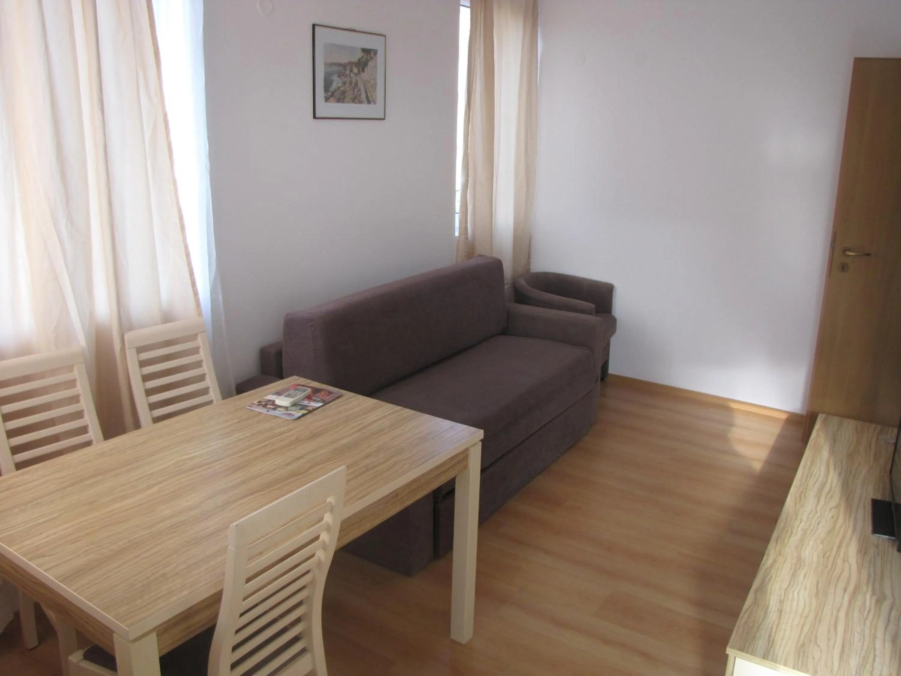 TV and multimedia in Guest Apartments Salena