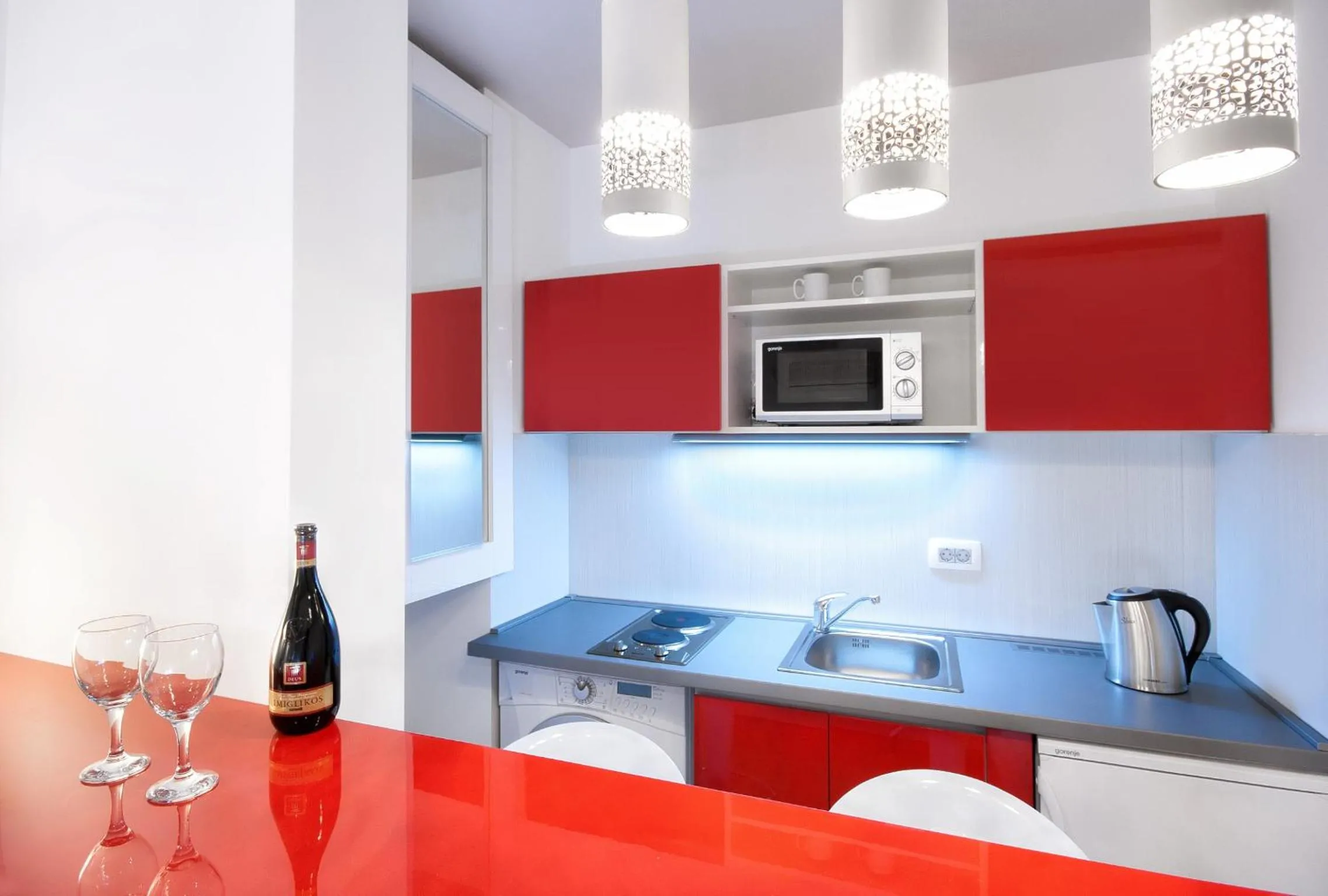 Kitchen or kitchenette in Downtown Belgrade Apartments - CHERRY