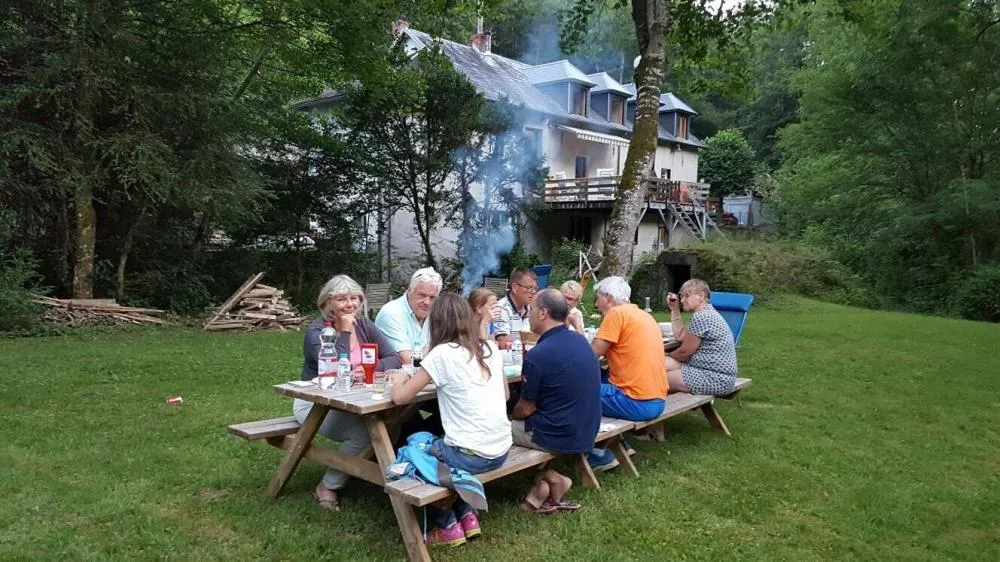 BBQ facilities in Moulin de la Fayolle