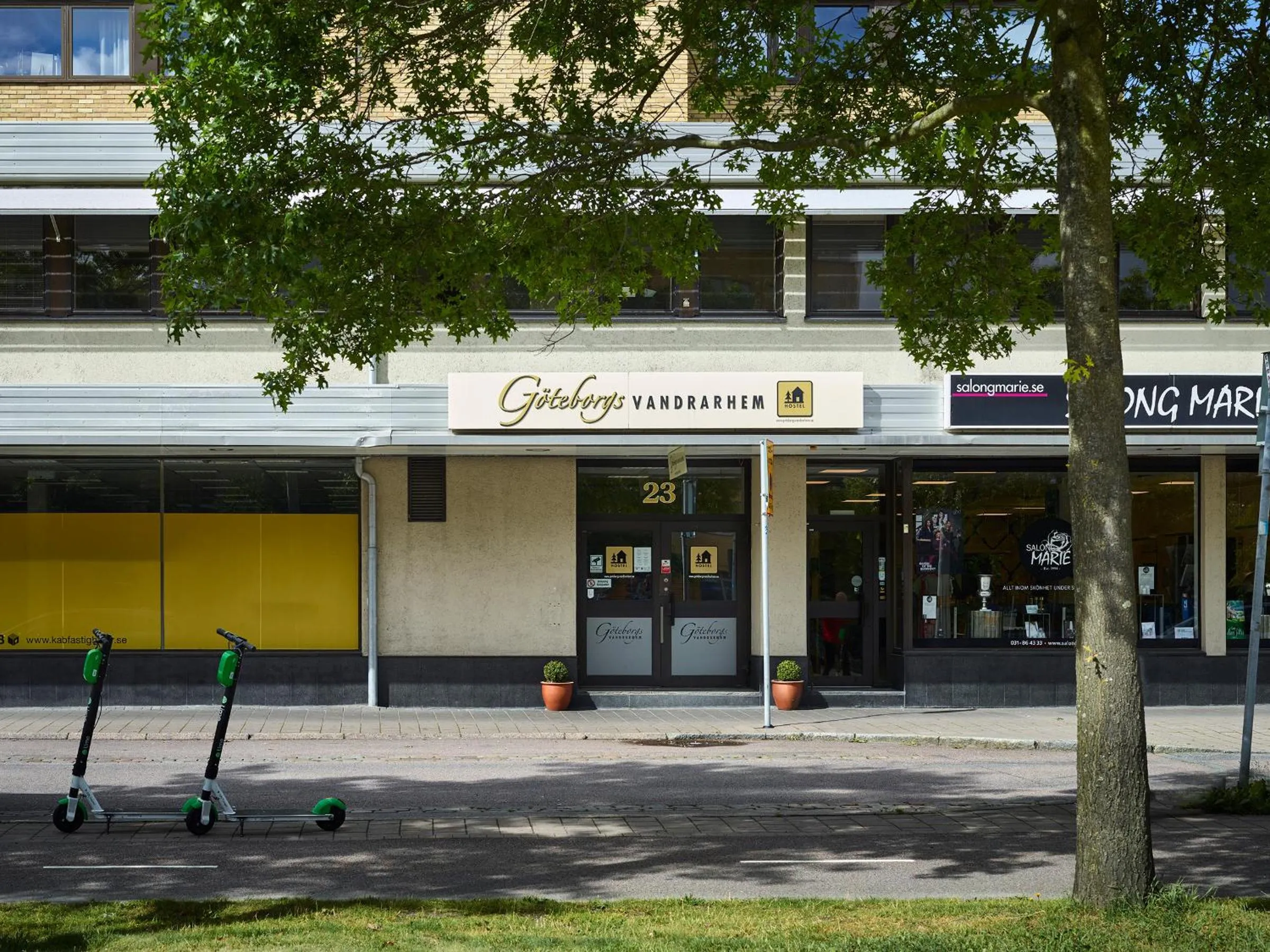 Facade/entrance in Göteborg Hostel