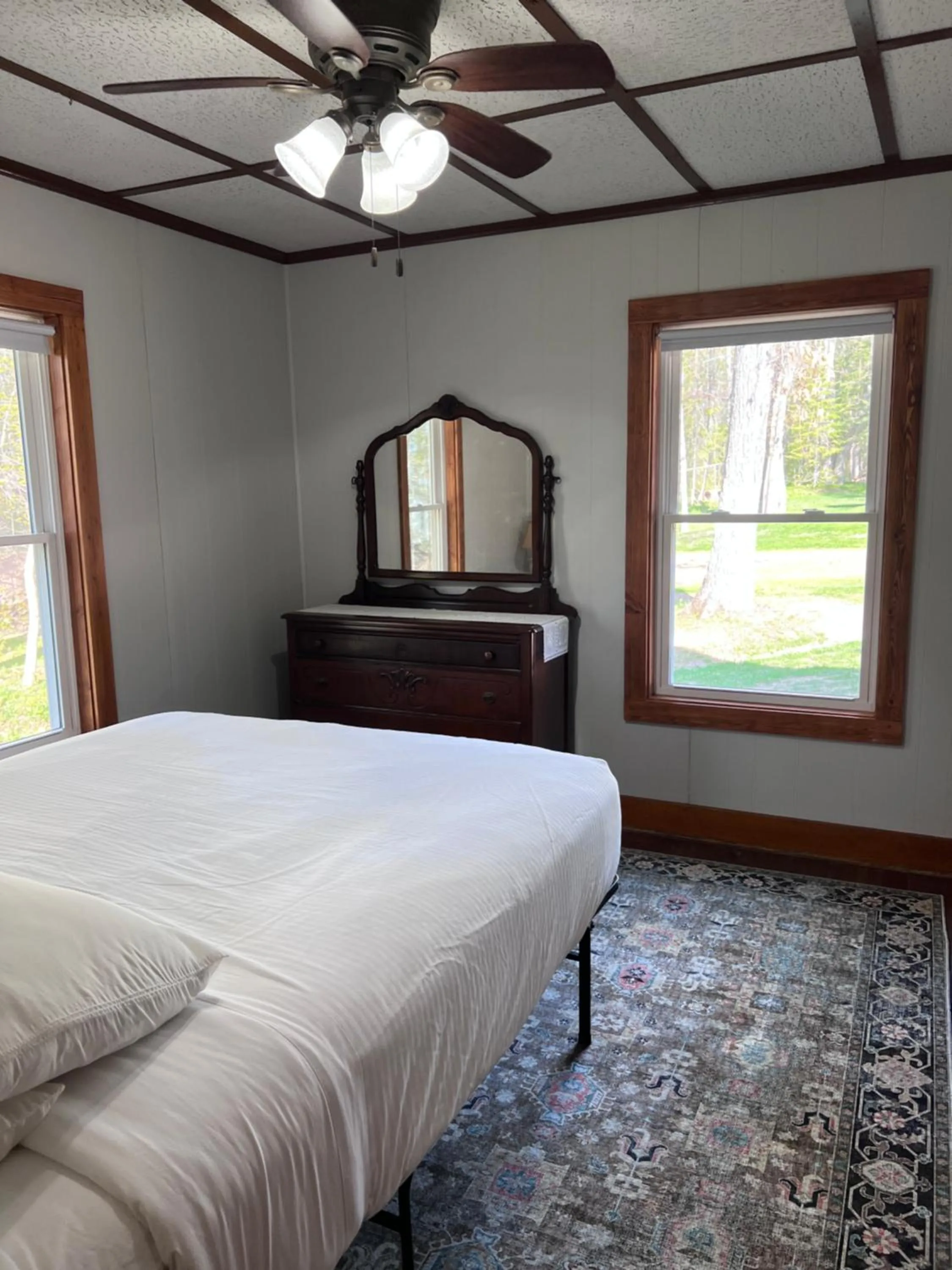 Bed in Mission Springs Resort