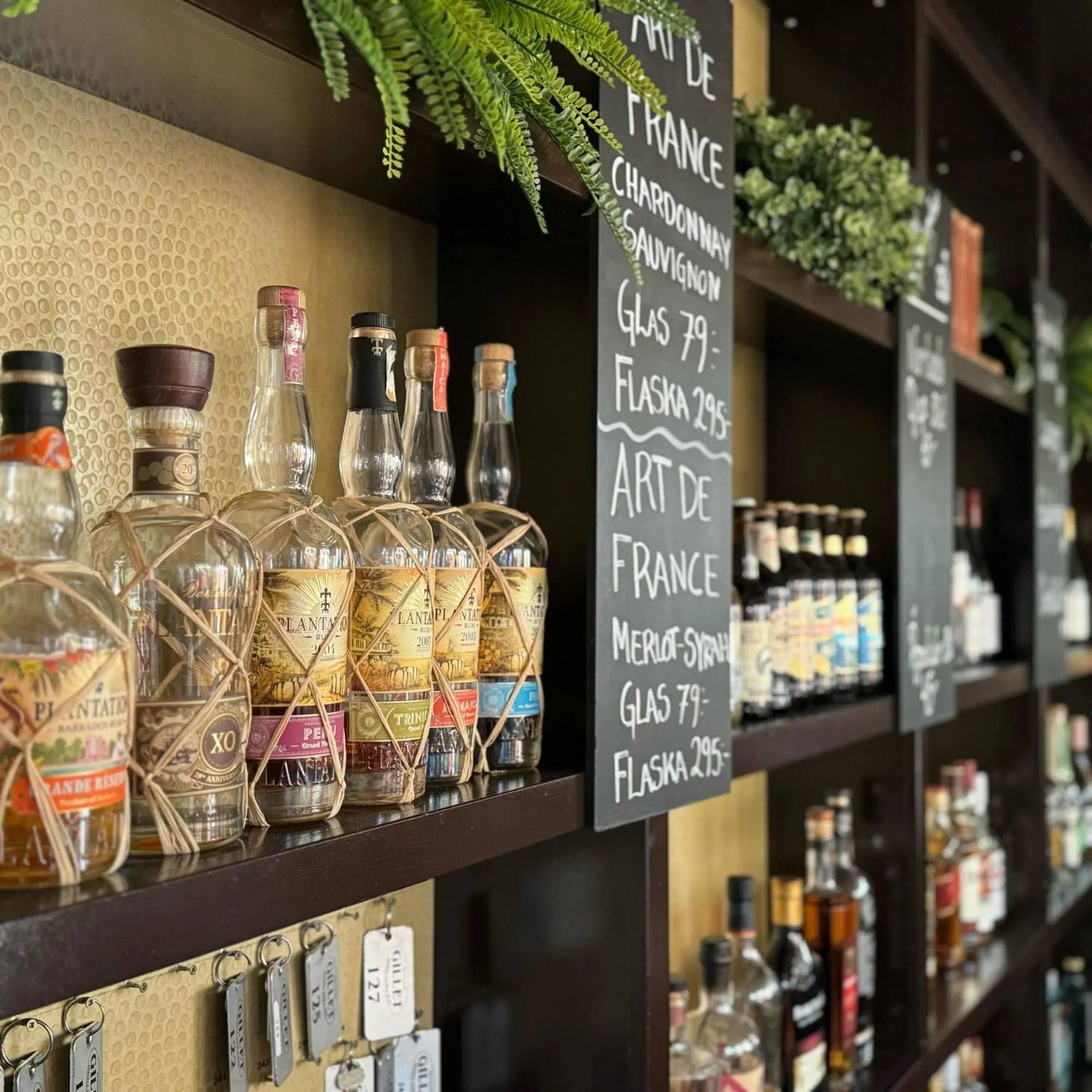 Lounge or bar in Hotell Gillet i Köping