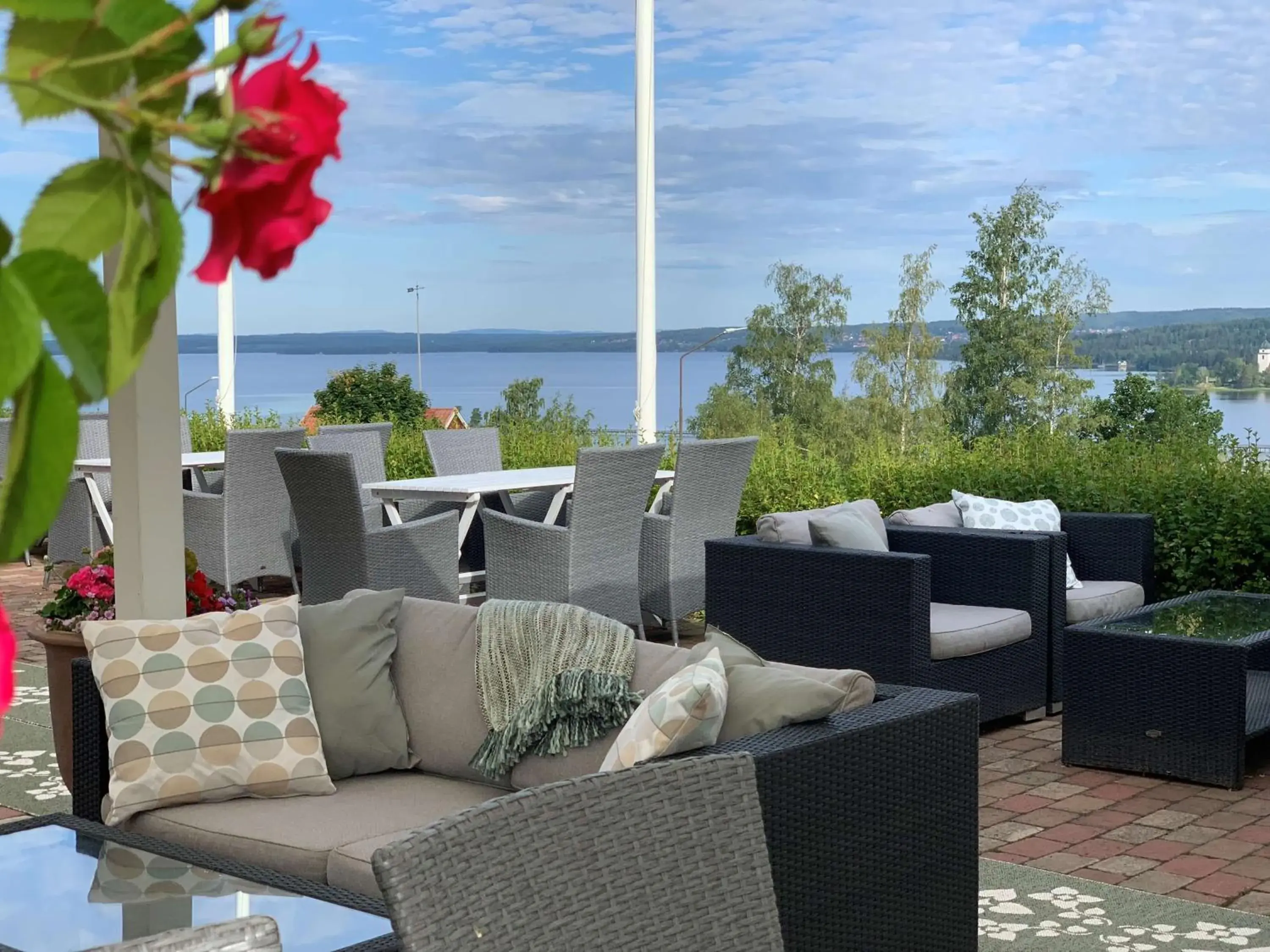 Property building in Best Western Hotell Lerdalshoejden Property building in Best Western Hotell Lerdalshoejden