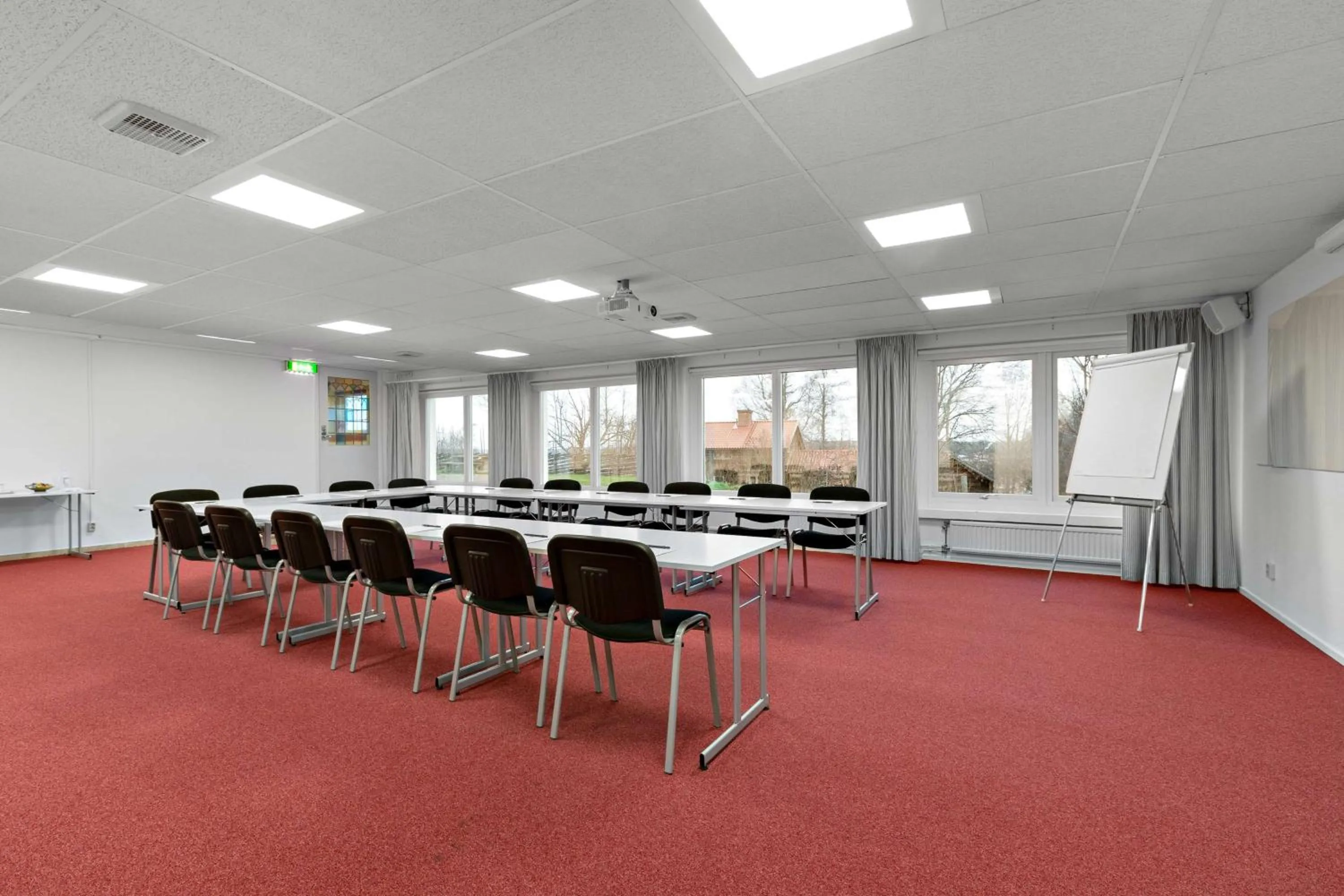 Meeting/conference room in Best Western Hotell Lerdalshoejden