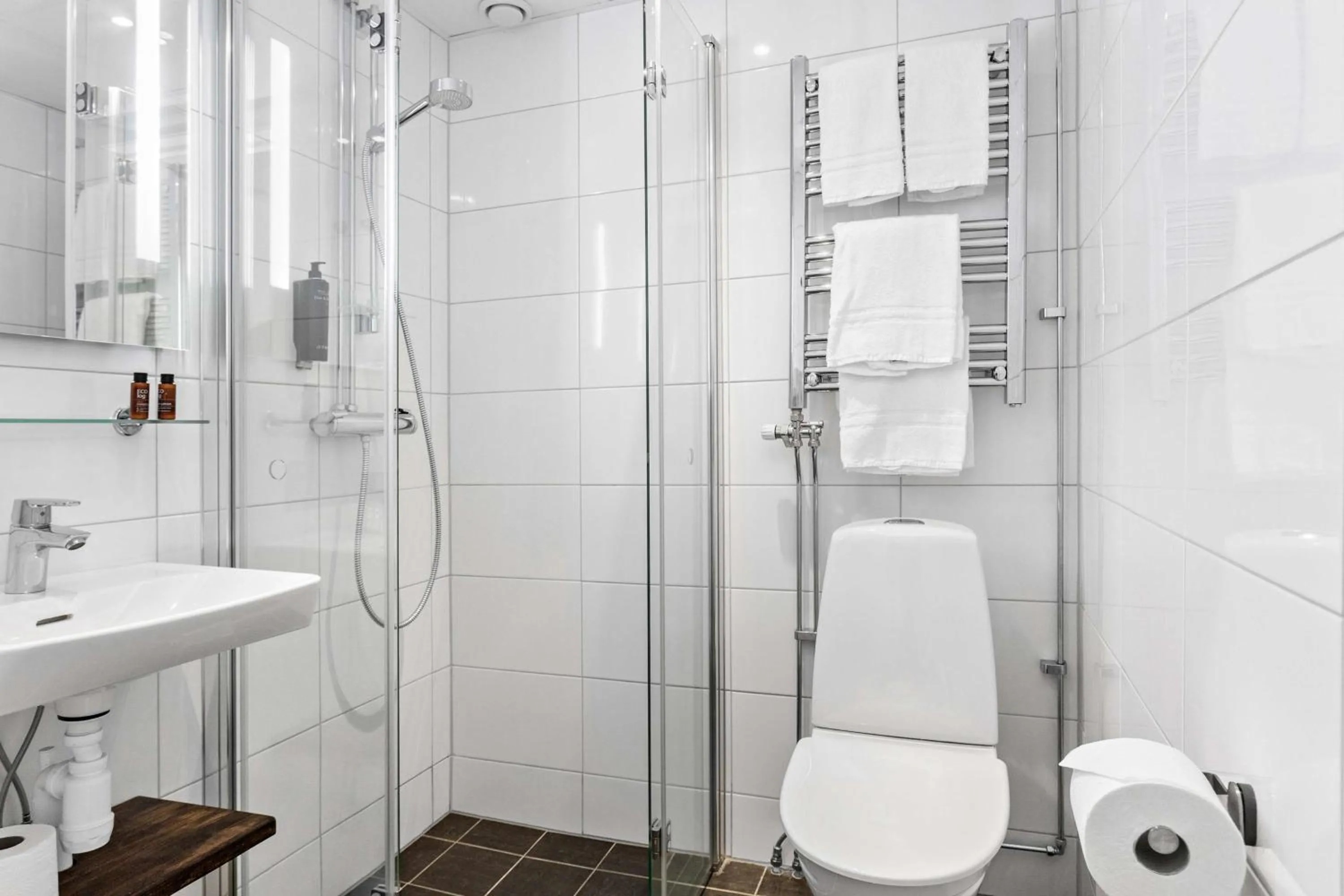 Bathroom in Best Western Hotel Savoy