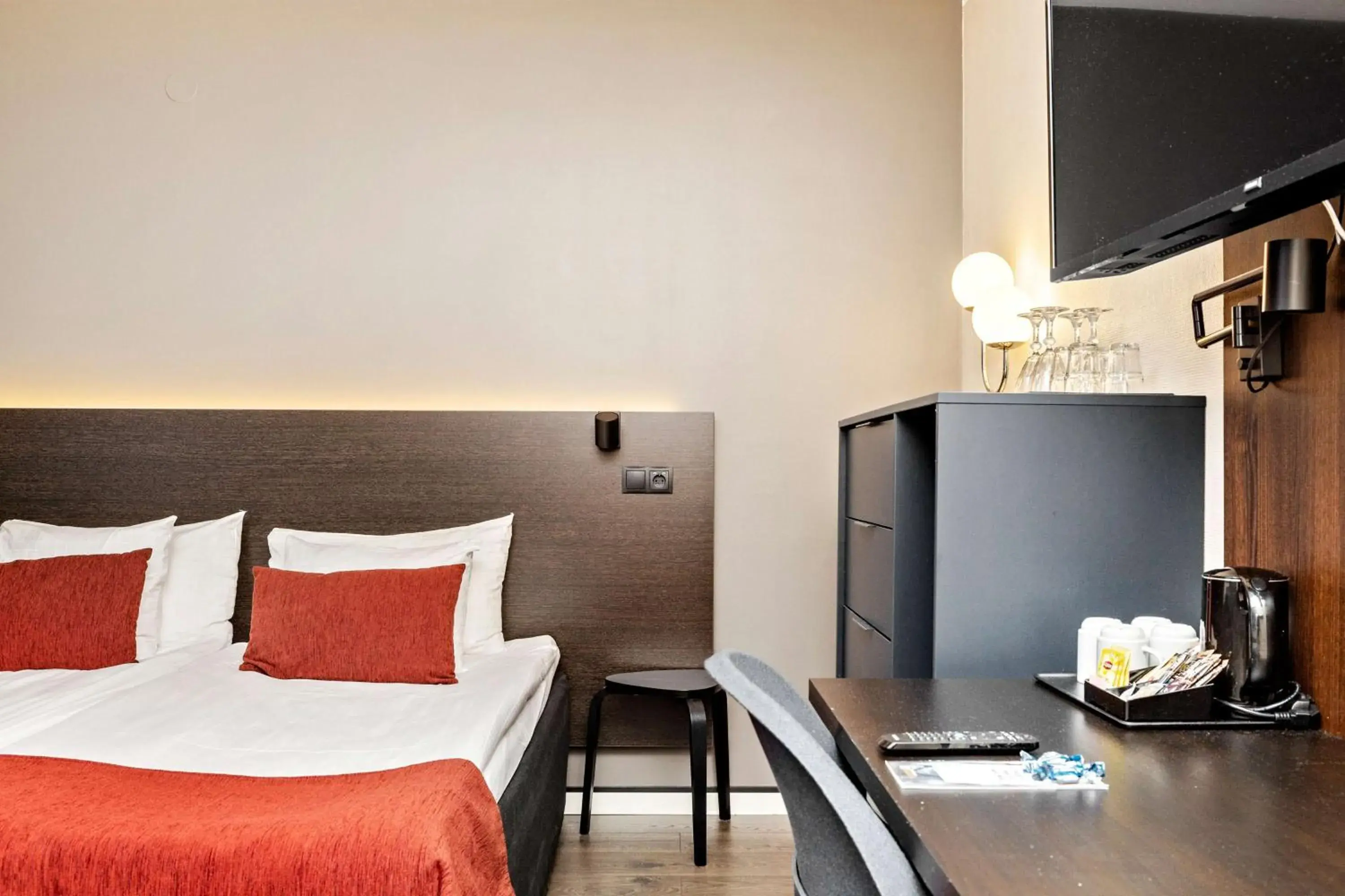 Bedroom, Bed in Best Western Hotel Savoy Bedroom, Bed in Best Western Hotel Savoy