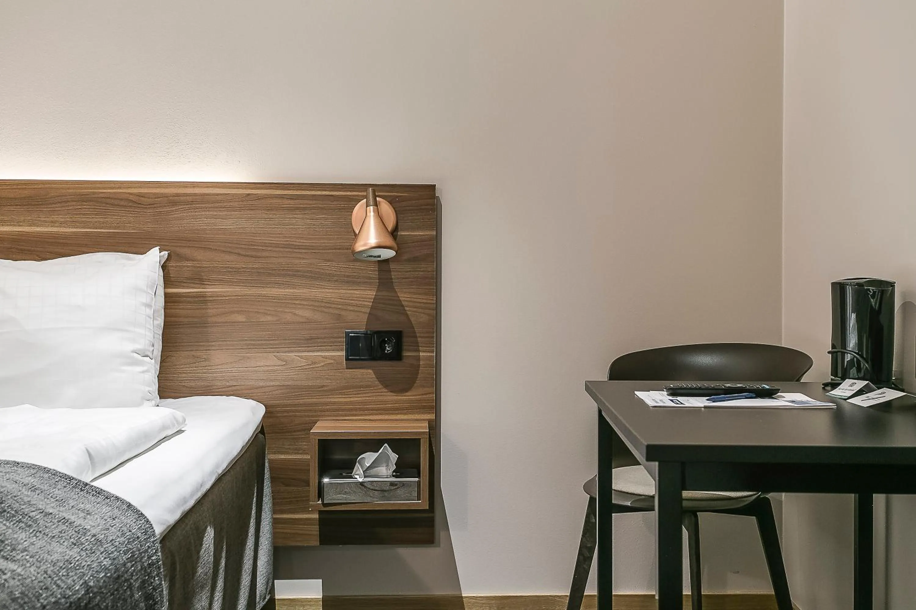 Bedroom, Bed in Best Western Hotel Savoy