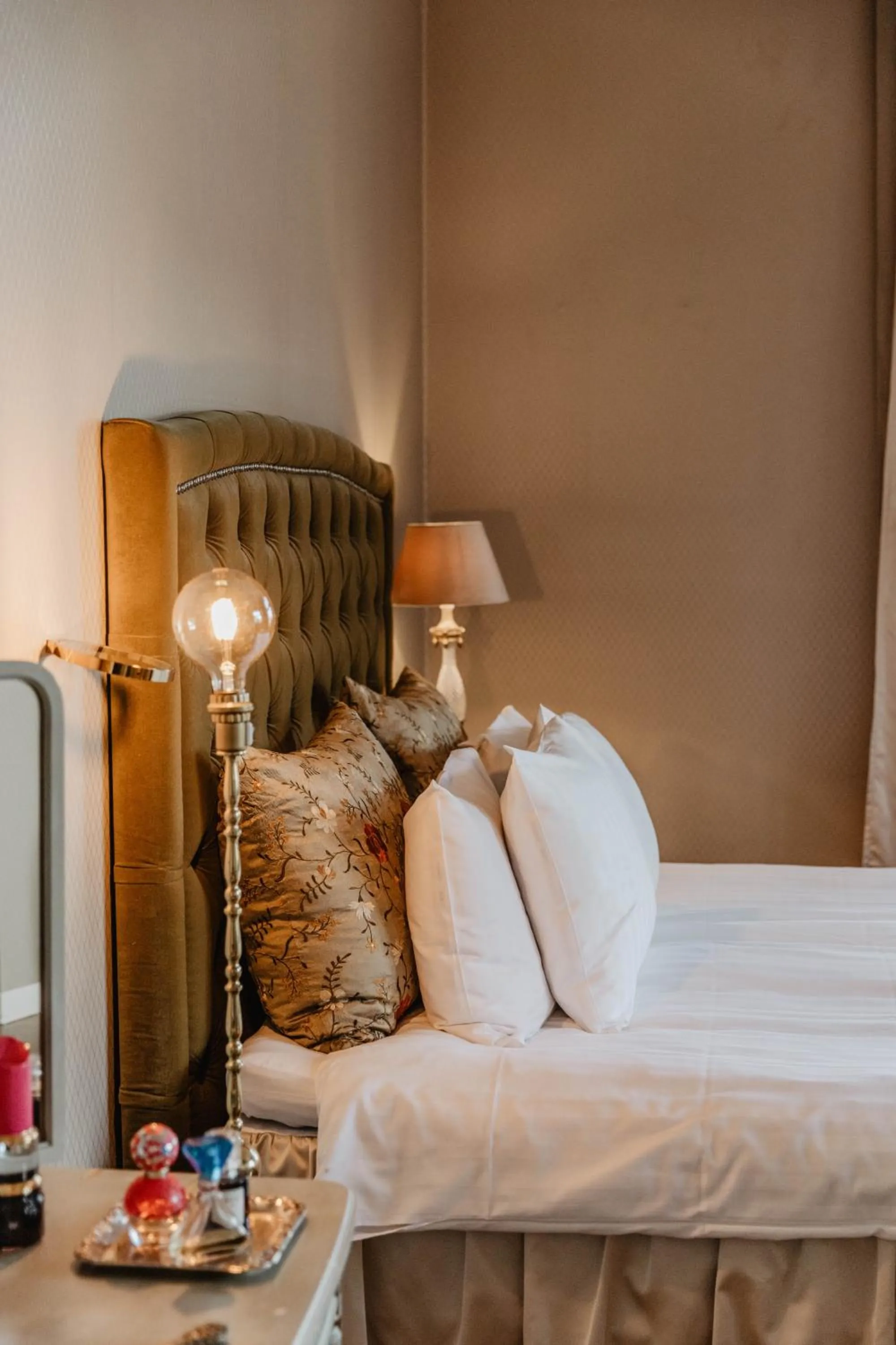 Bed in Hotel Slottsvillan