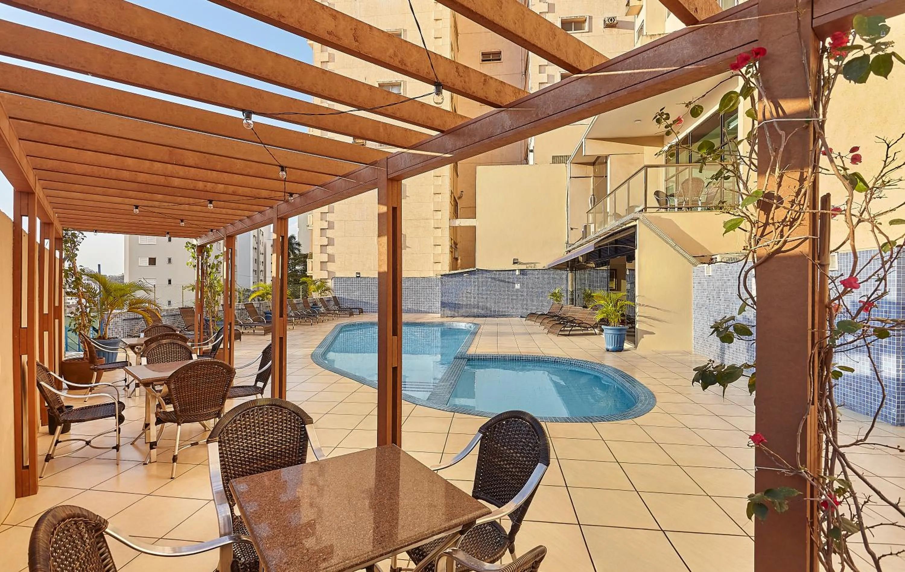Pool view in Hotel Nacional Inn Piracicaba