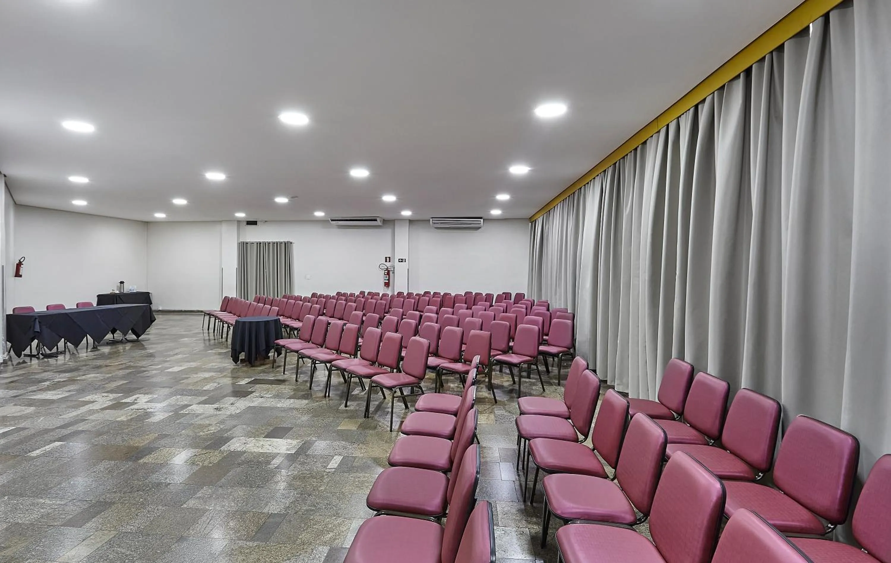Meeting/conference room in Hotel Nacional Inn Piracicaba