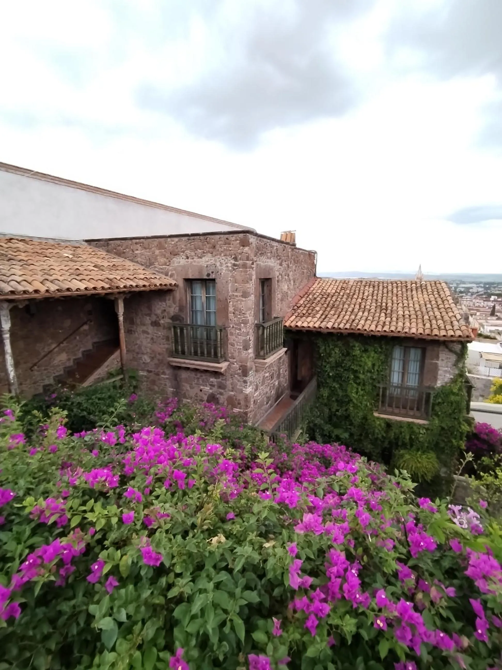 Inner courtyard view in Hacienda Las Amantes