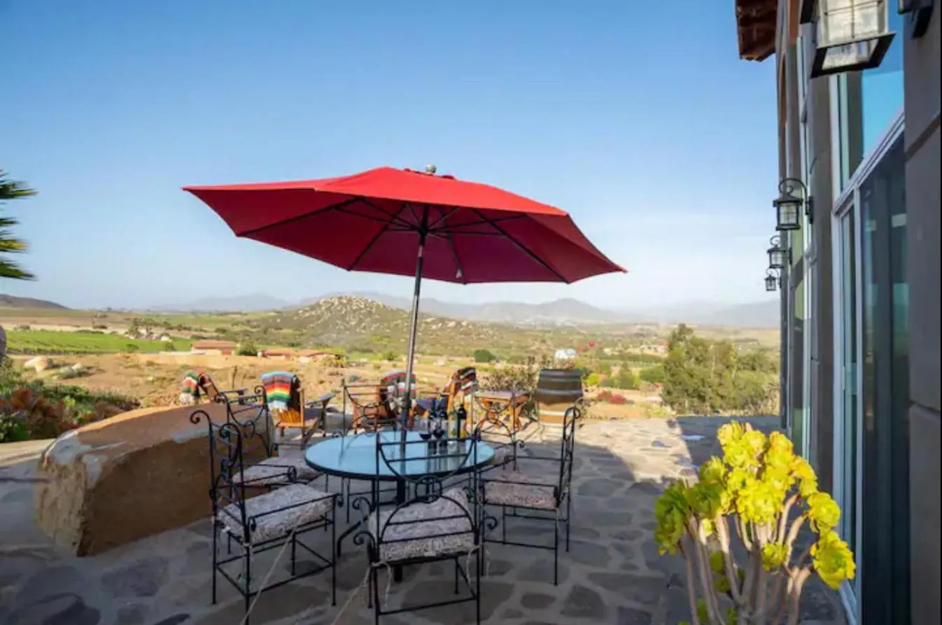 Patio in En'kanto Valle de Guadalupe