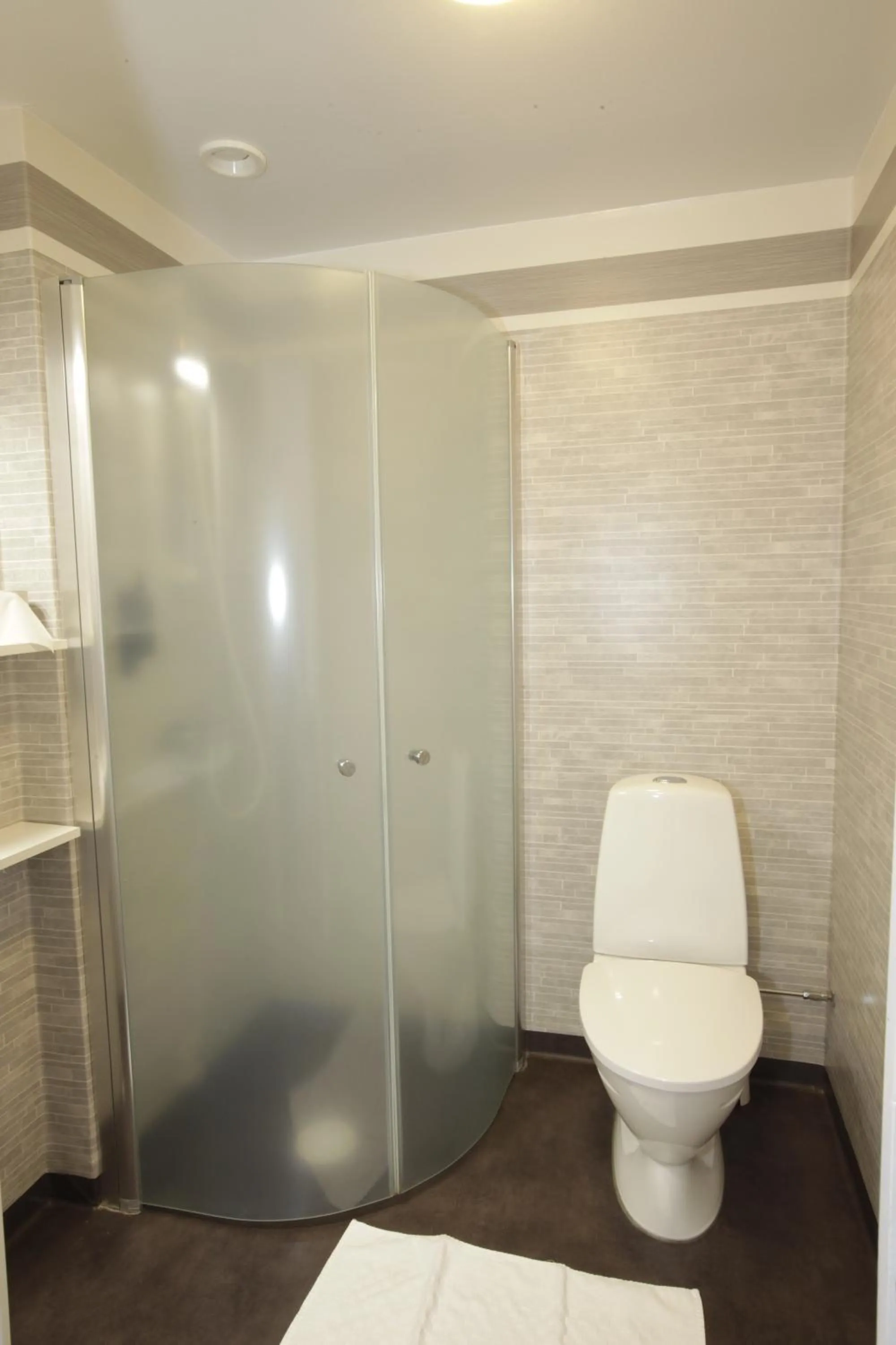 Shower in Rasta Mariestad