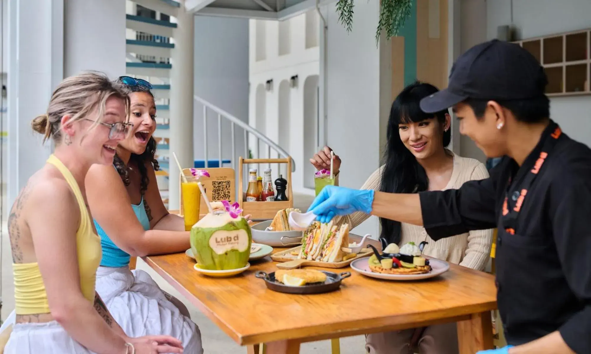 Restaurant/places to eat in Lub d Phuket Patong - Near Patong Beach & Vibrant Social Vibe Restaurant/places to eat in Lub d Phuket Patong - Near Patong Beach & Vibrant Social Vibe