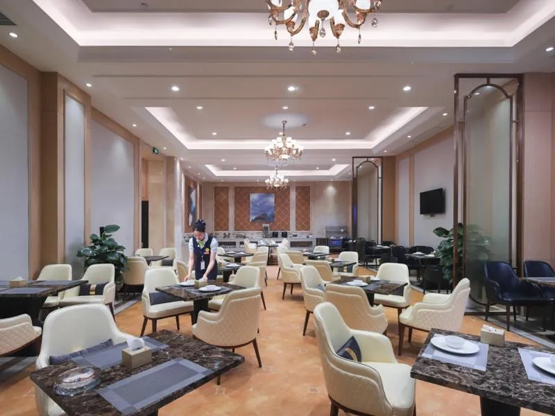 Vienna International Hotel Changsha West Bus Station