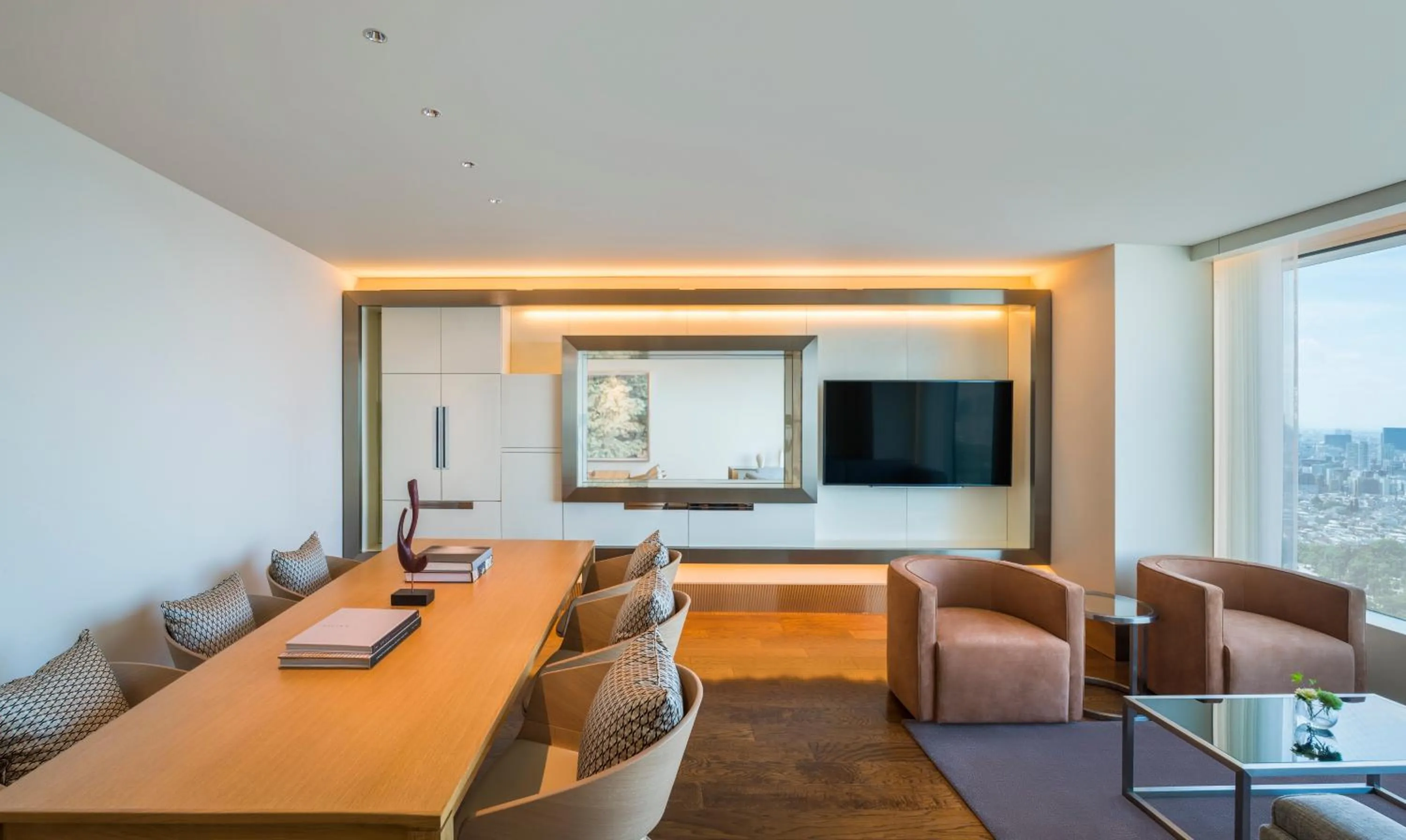 Day in The Prince Gallery Tokyo Kioicho, a Luxury Collection Hotel