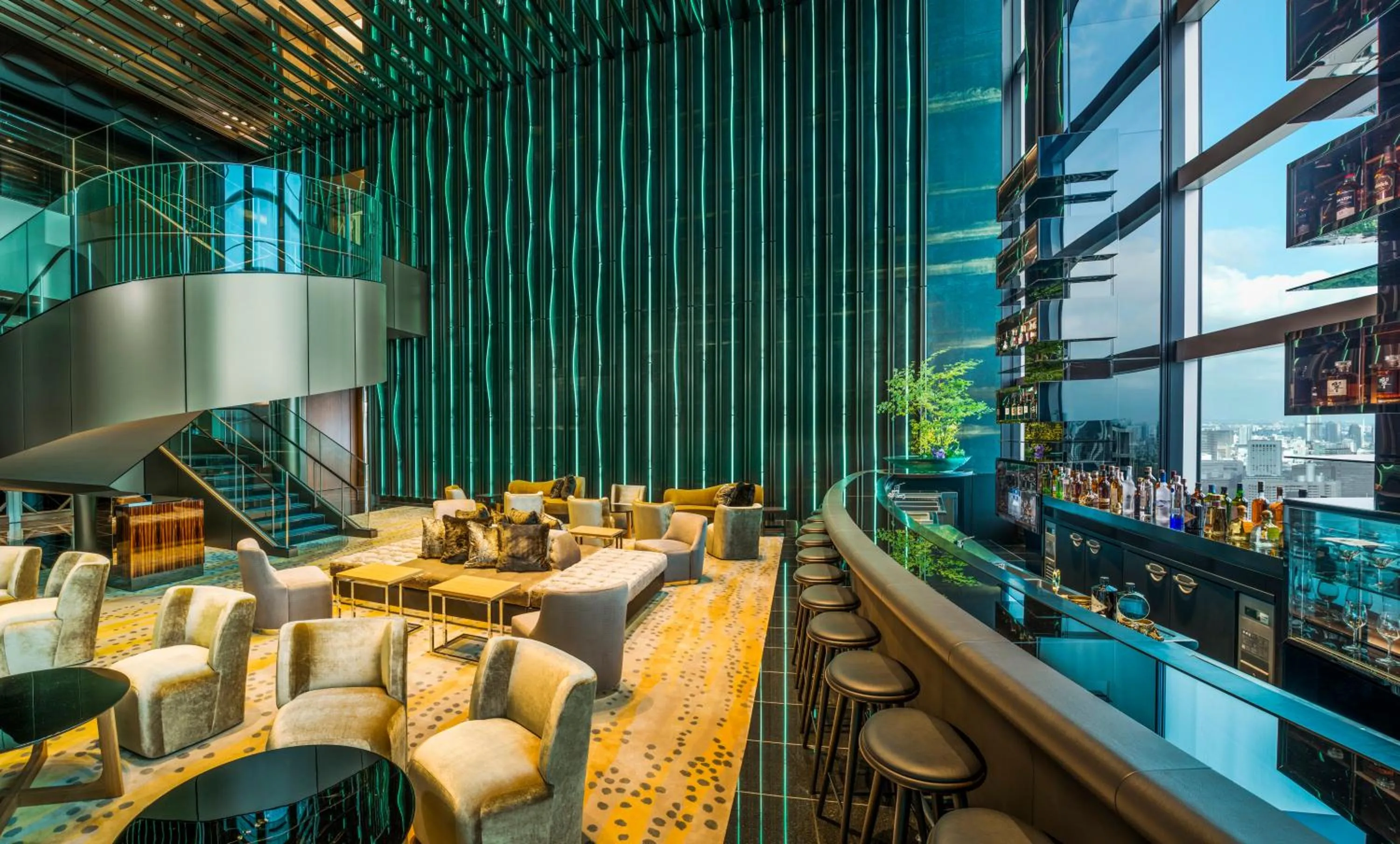 Lounge or bar in The Prince Gallery Tokyo Kioicho, a Luxury Collection Hotel